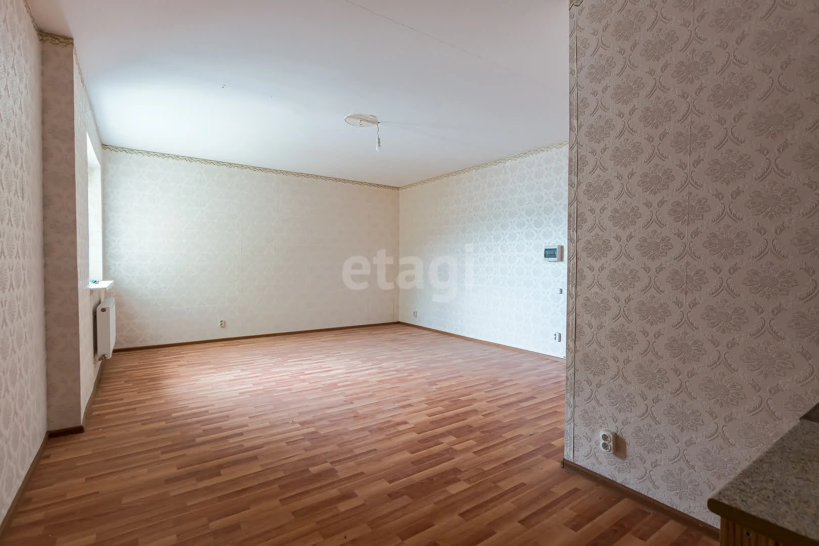 Студия, 30.2м² (Парижская улица, 21) - миниатюра 3
