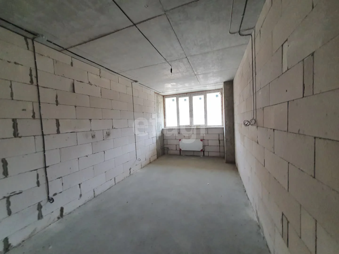 2-к квартира, 68.4м² (улица Сергея Михалёва, 2а) - миниатюра 2