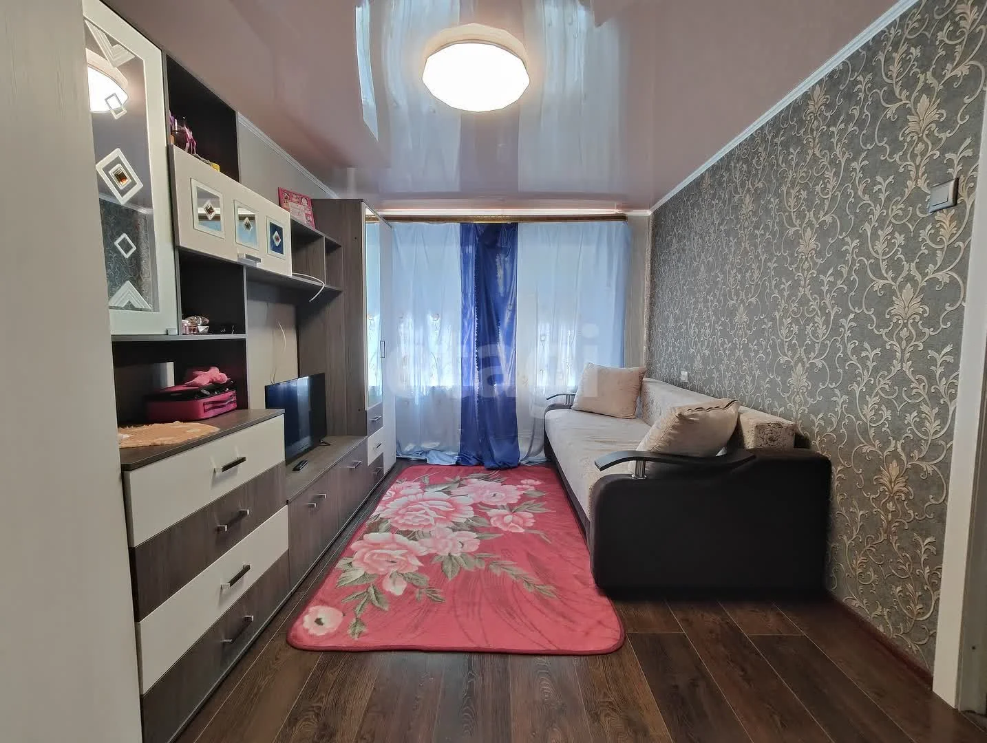 2-к квартира, 43.2м² (улица Геологов, 18) - изображение 1