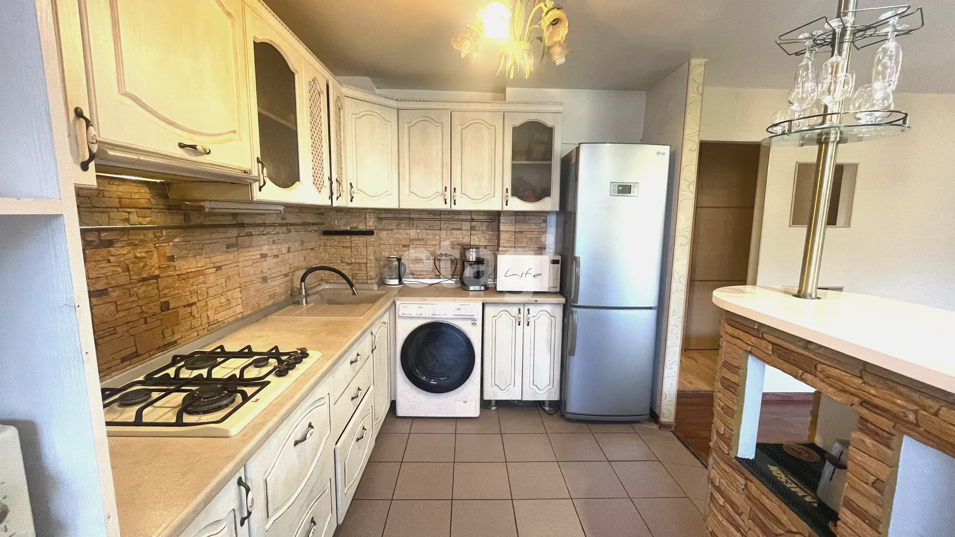 3-к квартира, 60.1м² (улица имени Жлобы, 1/1) - изображение 1