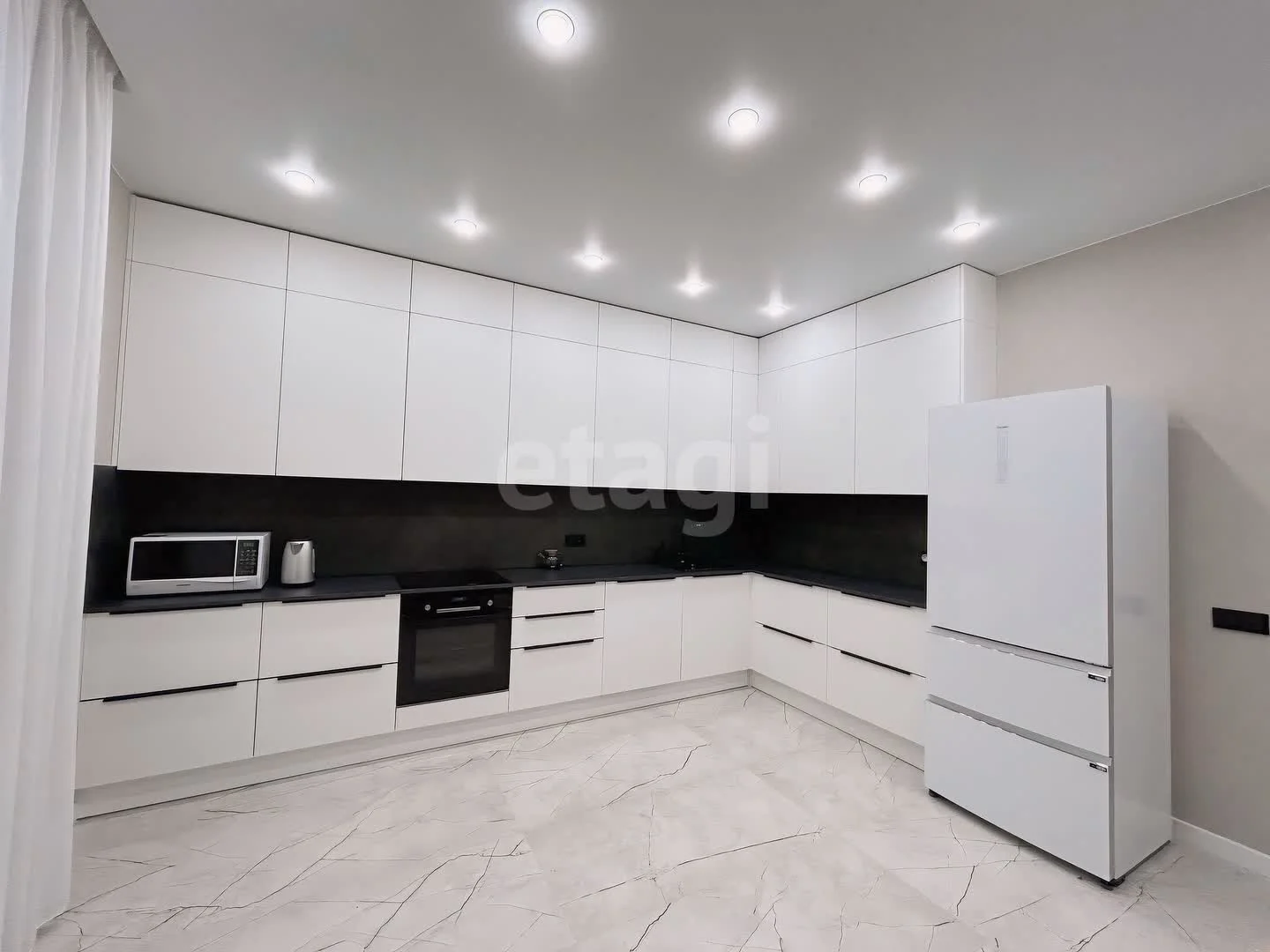 3-к квартира, 96м² (Стахановская улица, 1/5к3) - изображение 1