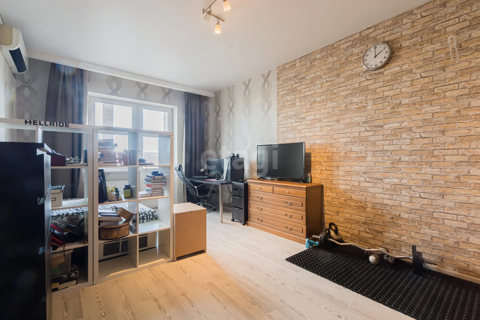 2-к квартира, 69.4м² (Октябрьская улица, 181/2) - миниатюра 11