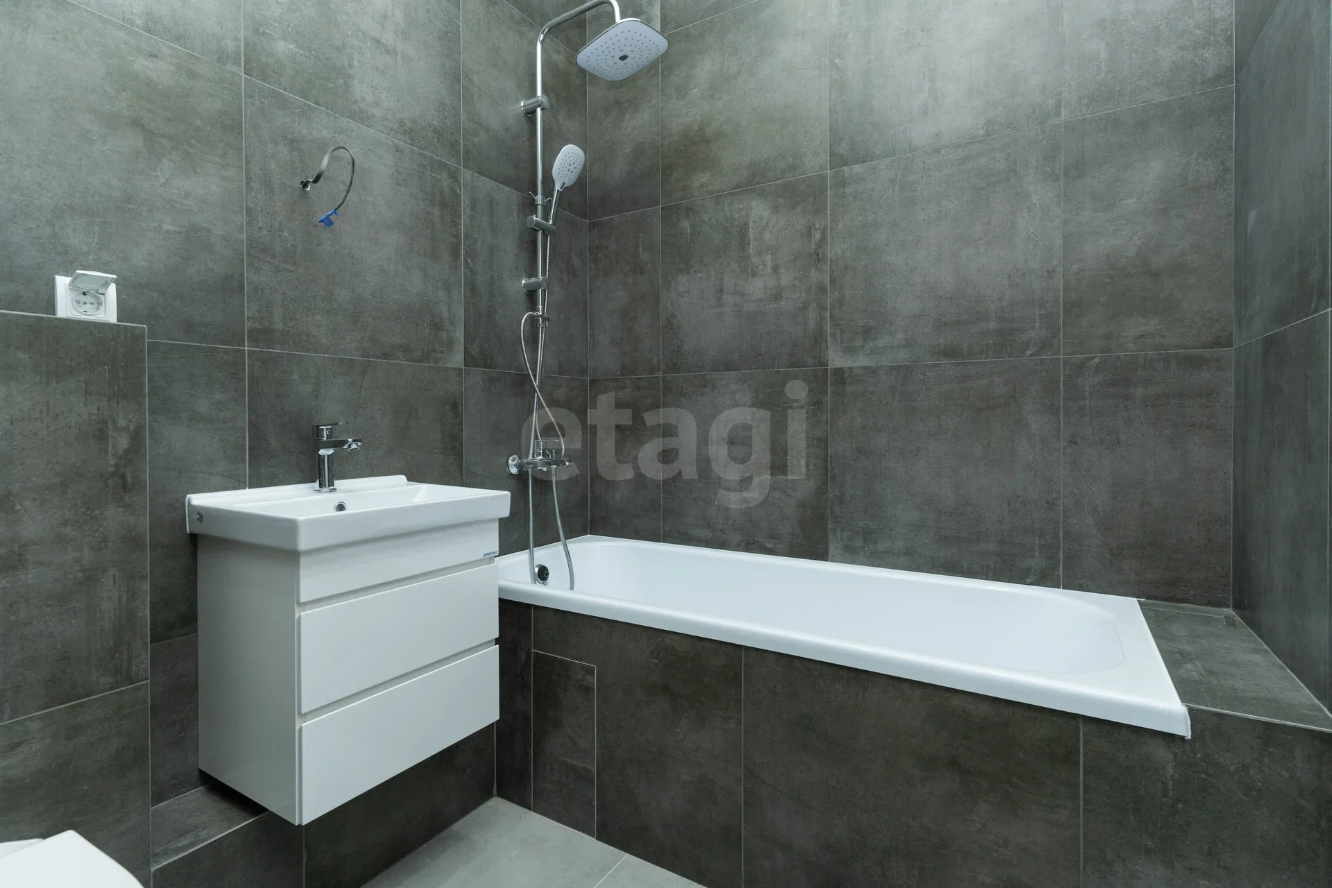 1-к квартира, 30.6м² (улица имени Генерала Корнилова, 16) - миниатюра 3
