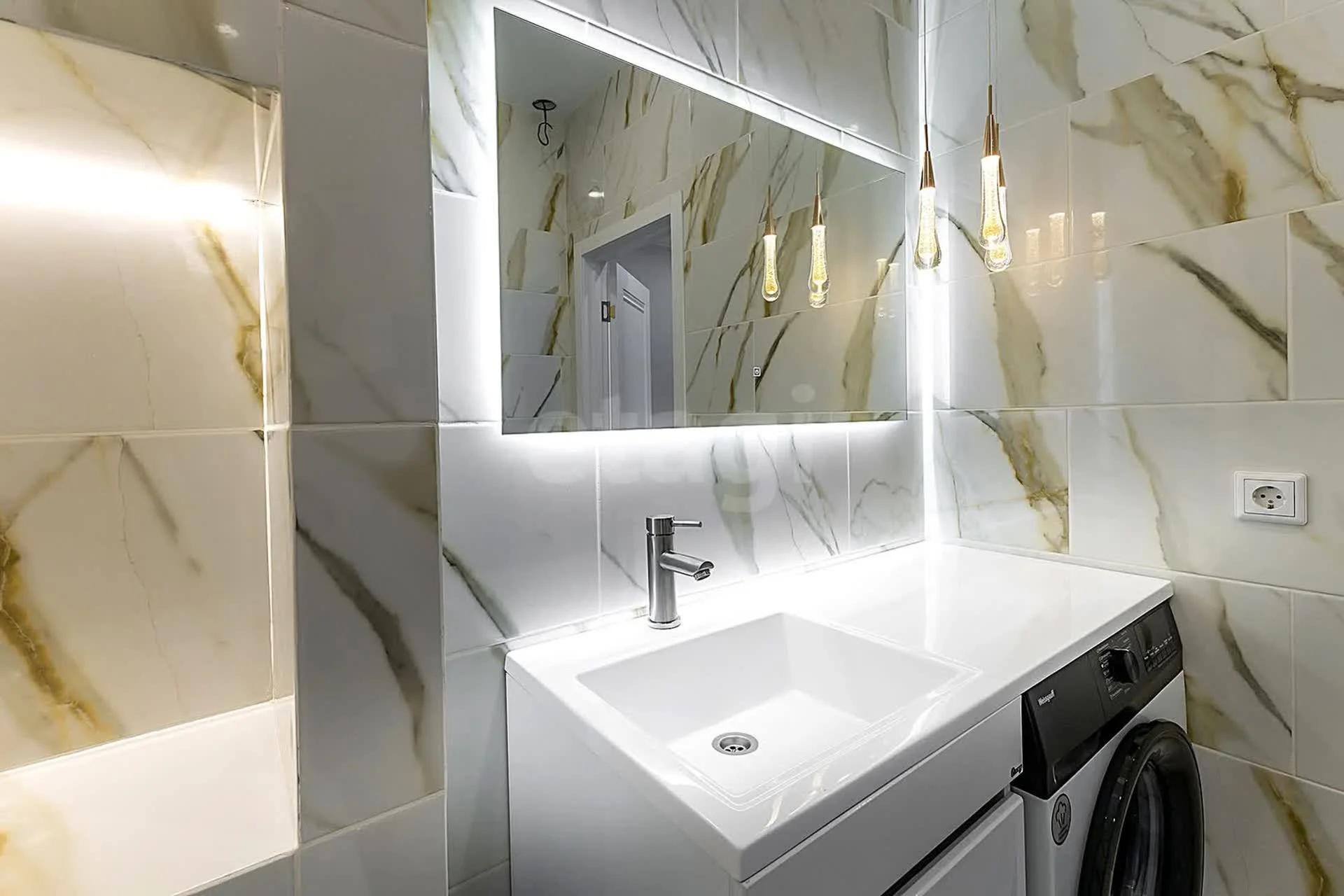 3-к квартира, 70.6м² (улица имени Генерала Корнилова, 9к3) - миниатюра 24