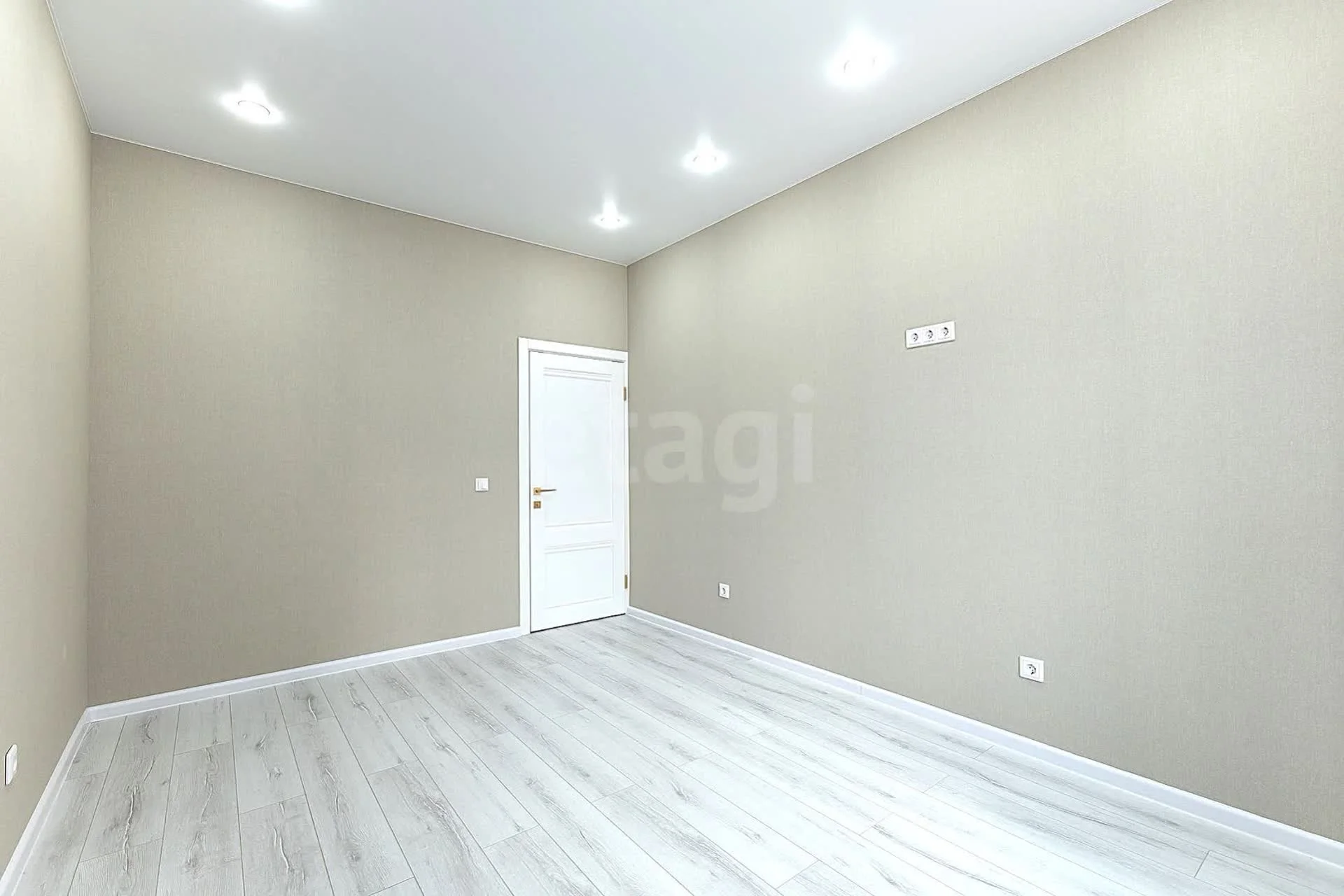 3-к квартира, 70.6м² (улица имени Генерала Корнилова, 9к3) - миниатюра 31