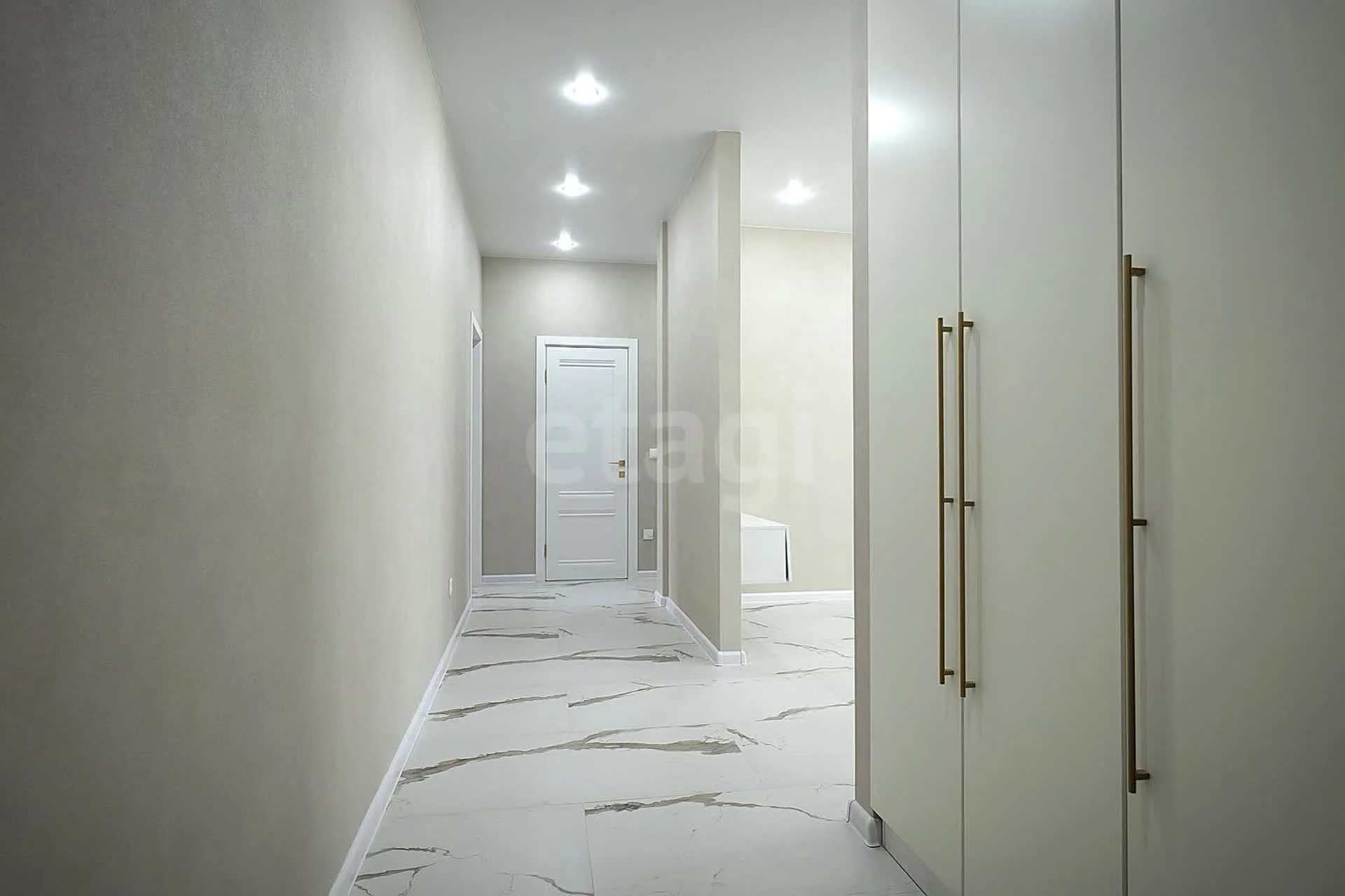 3-к квартира, 70.6м² (улица имени Генерала Корнилова, 9к3) - миниатюра 40