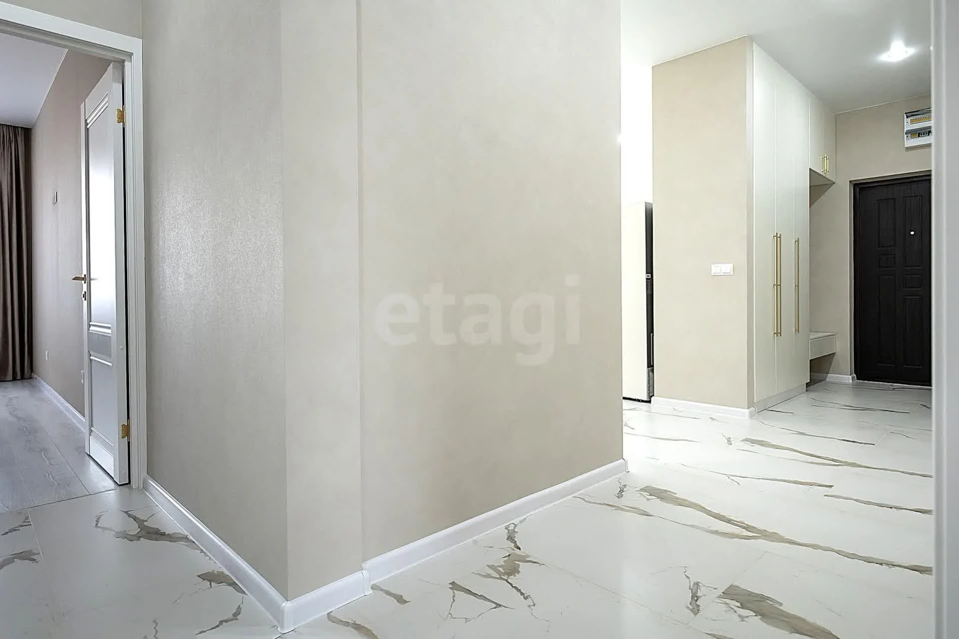 3-к квартира, 70.6м² (улица имени Генерала Корнилова, 9к3) - миниатюра 41
