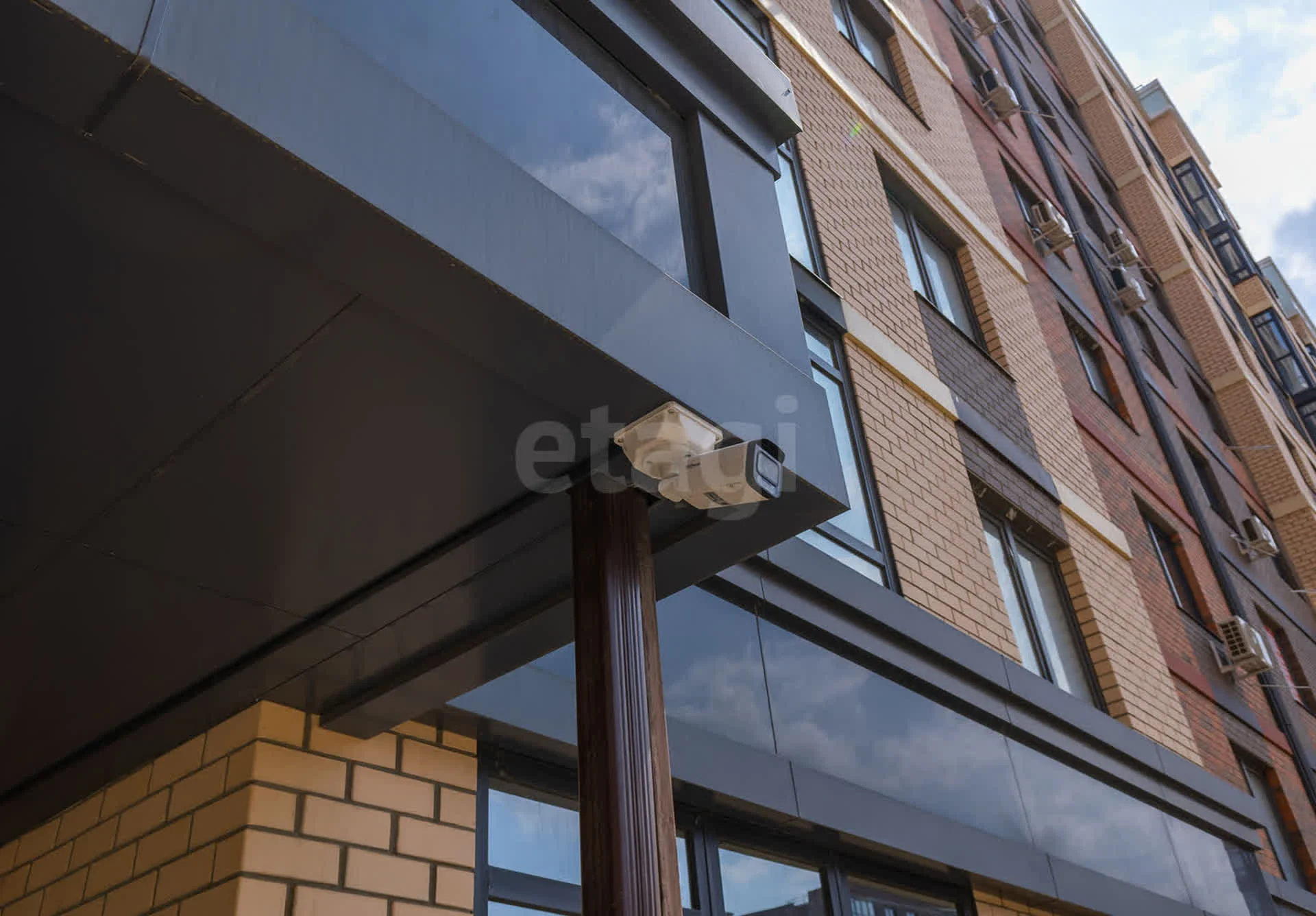 3-к квартира, 70.6м² (улица имени Генерала Корнилова, 9к3) - миниатюра 46