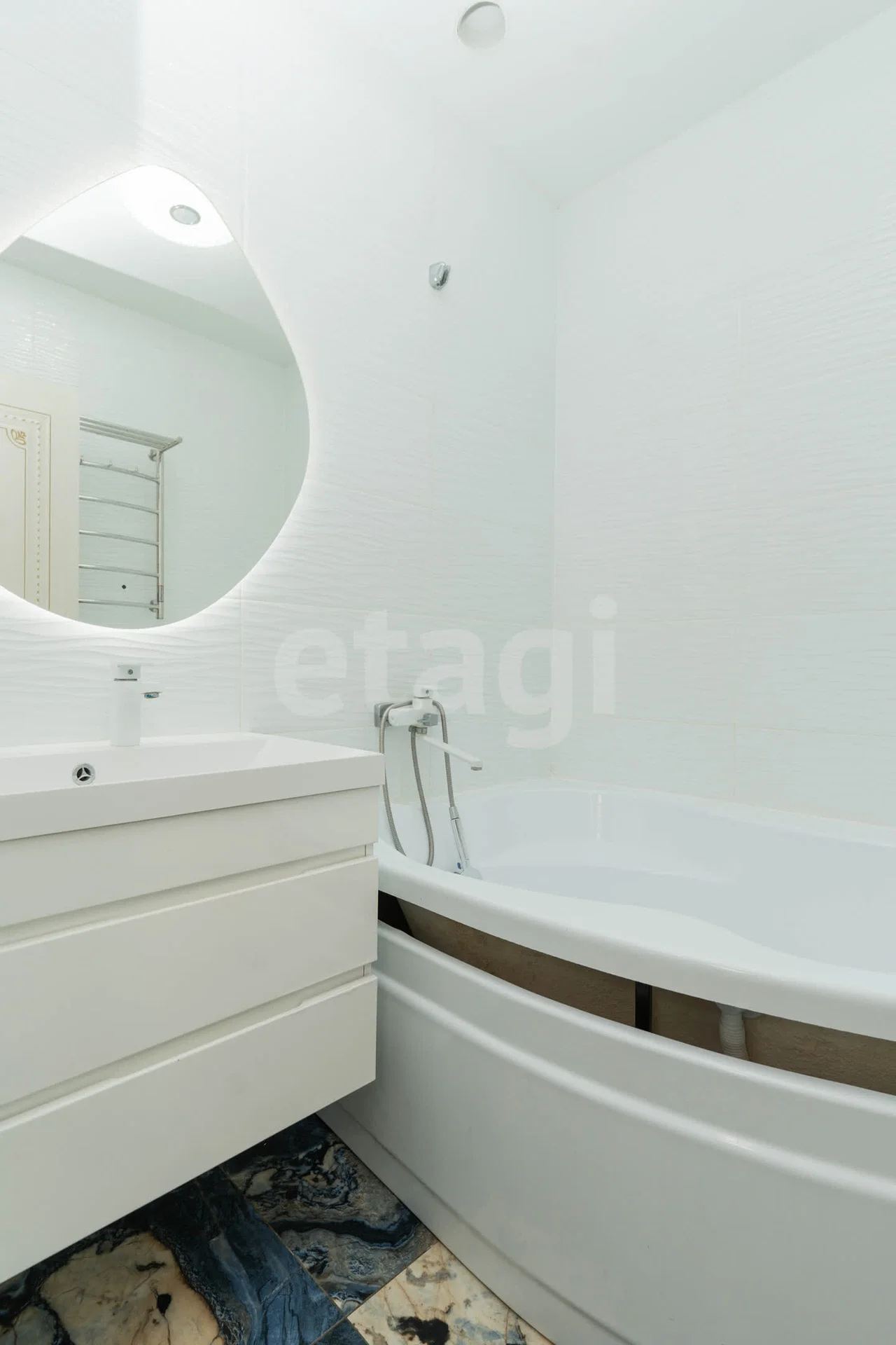2-к квартира, 61.8м² (Питерская улица, 40к3) - миниатюра 9