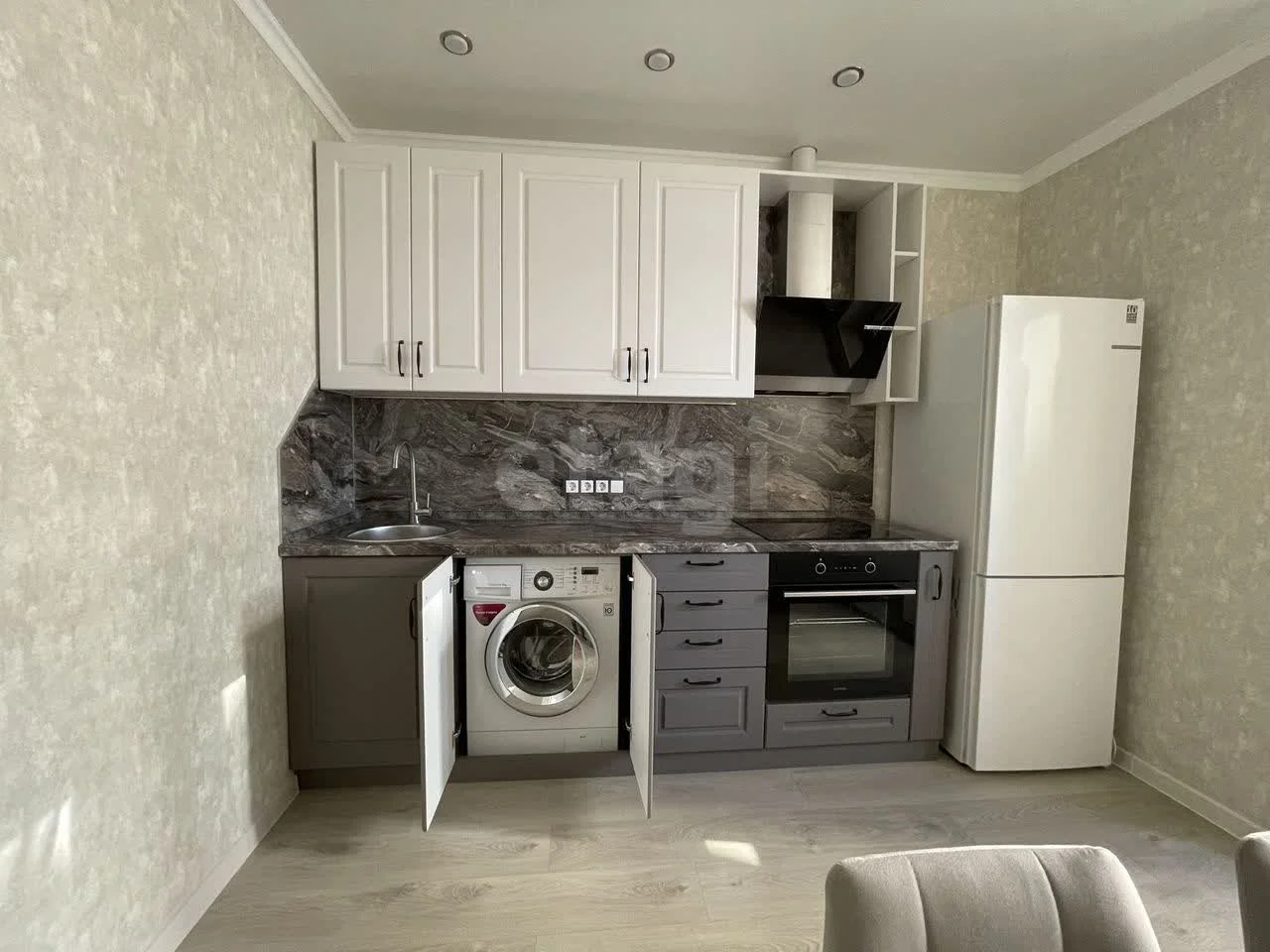 1-к квартира, 38.2м² (улица имени Героя Георгия Бочарникова, 3) - миниатюра 3