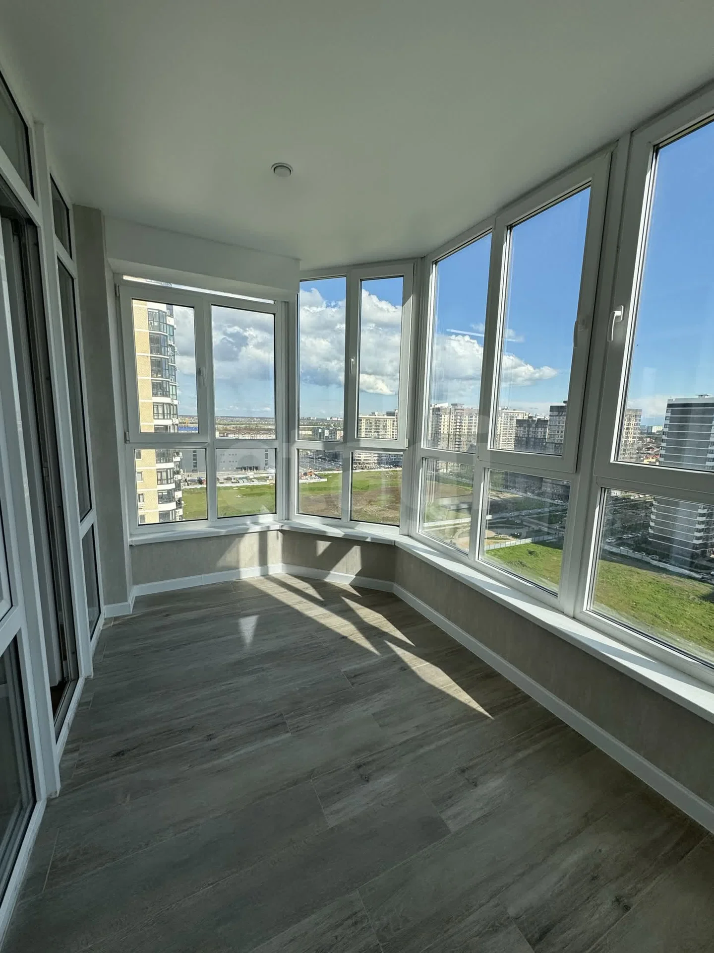 2-к квартира, 63.7м² (бульвар Адмирала Пустошкина, 11/1) - миниатюра 31