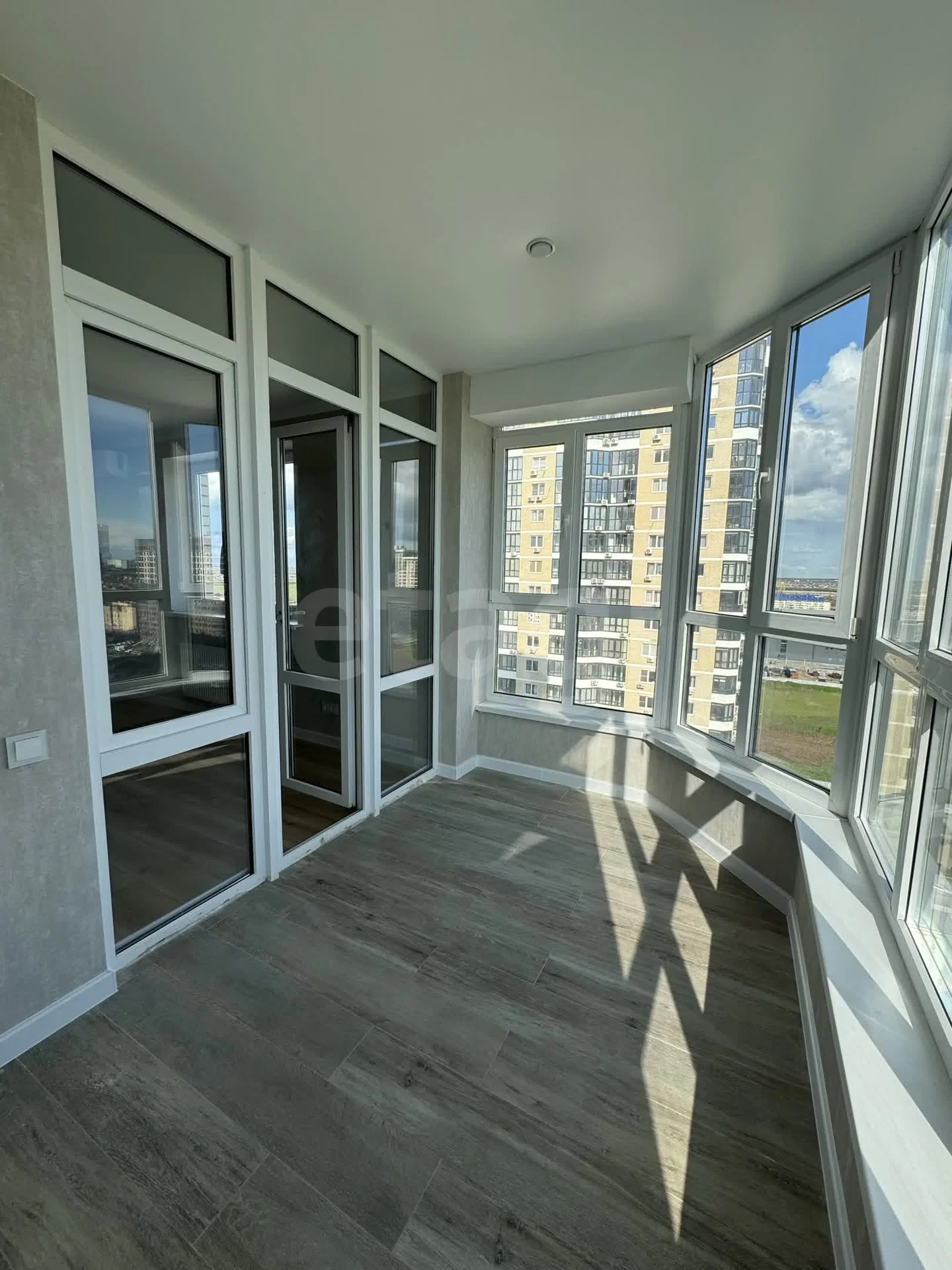 2-к квартира, 63.7м² (бульвар Адмирала Пустошкина, 11/1) - миниатюра 33