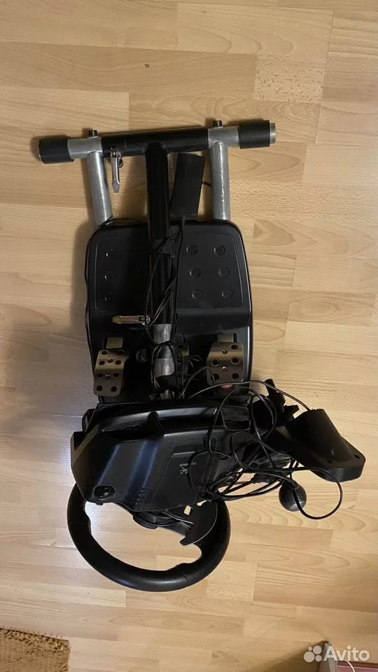 Logitech g27 + wheel stand pro deluxe v2 - миниатюра 2