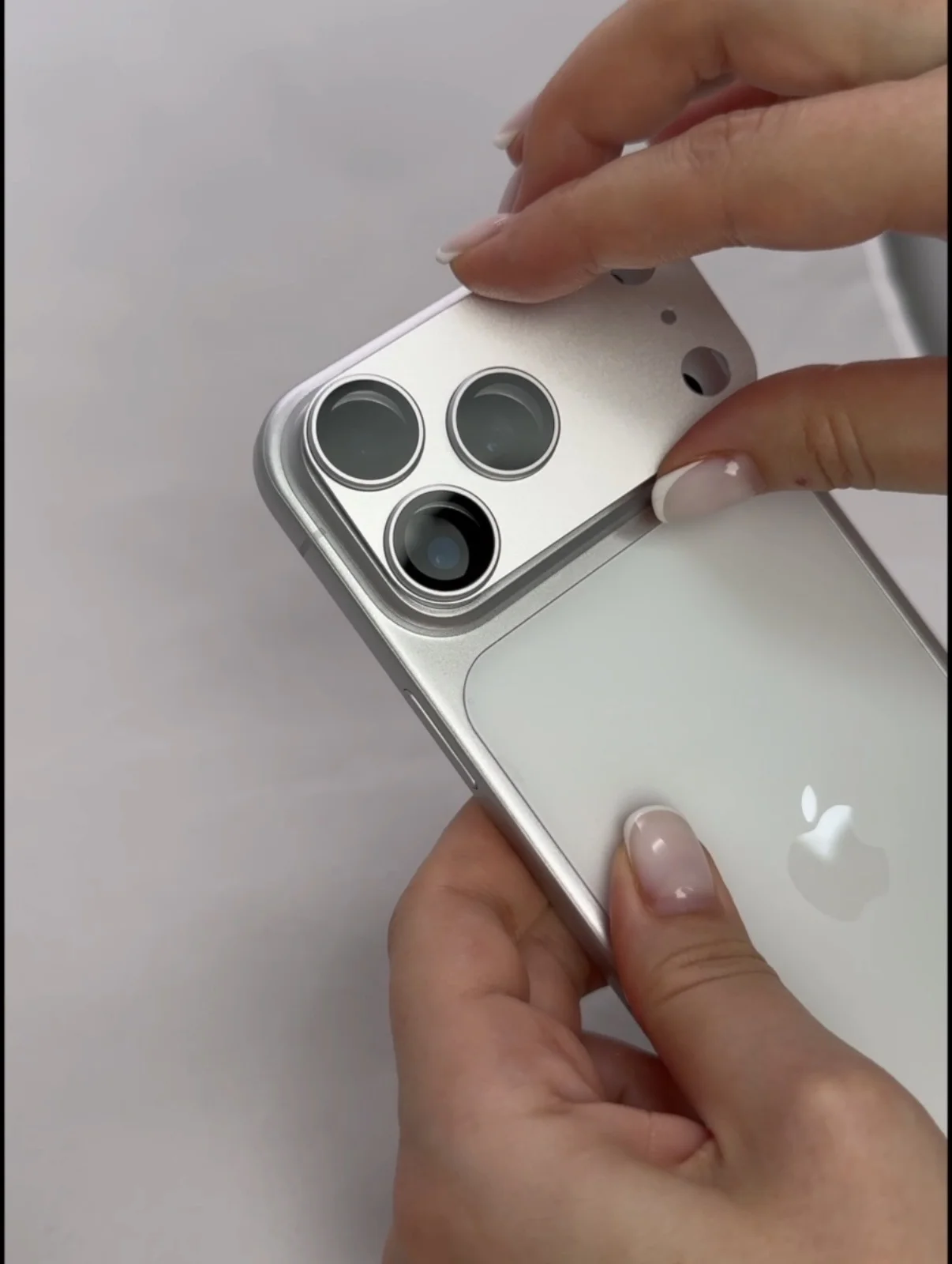 Защитное стекло 17 pro max - миниатюра 2