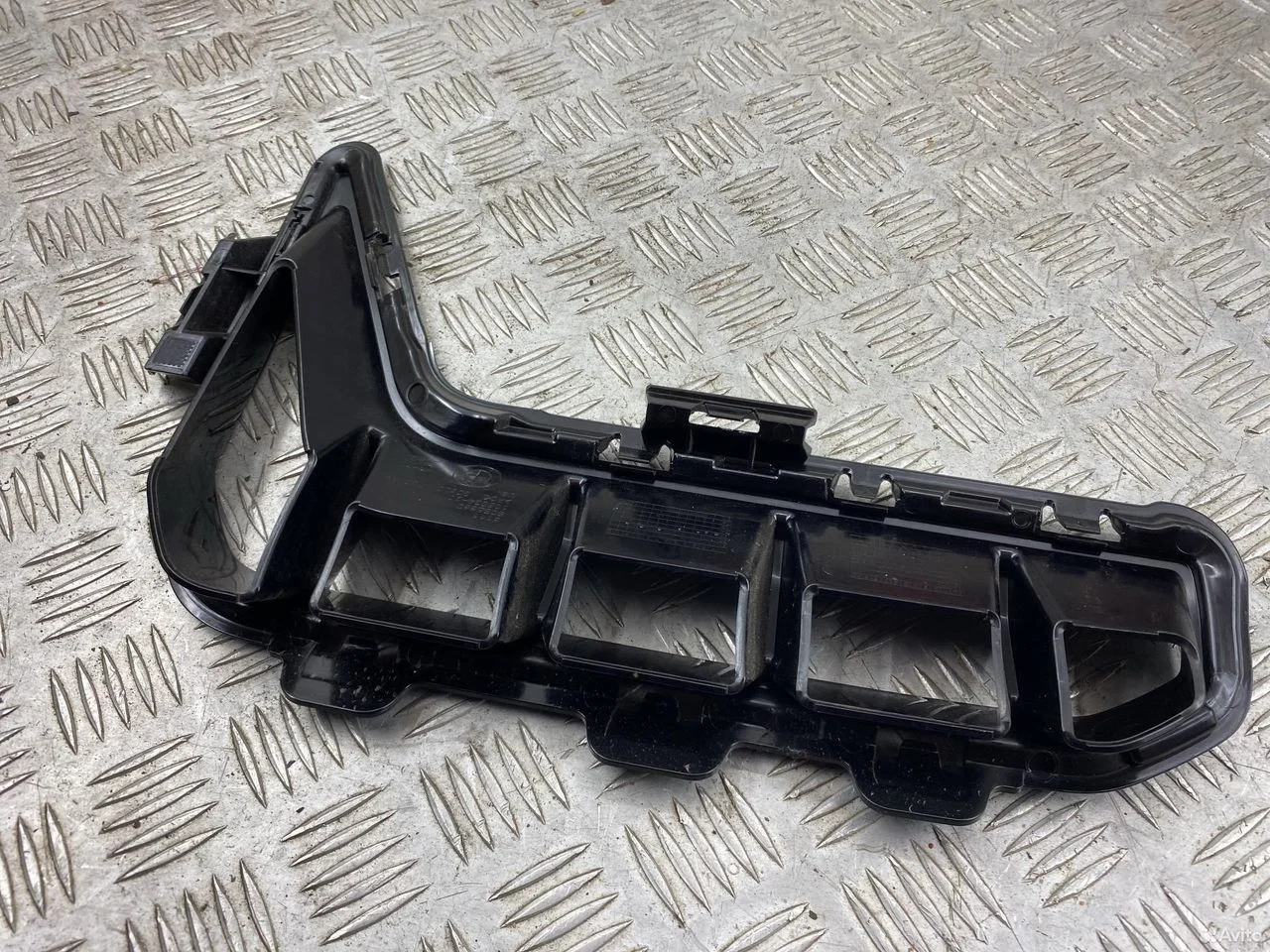 Решетка в бампер правая BMW X6 G06 LCI - изображение 1