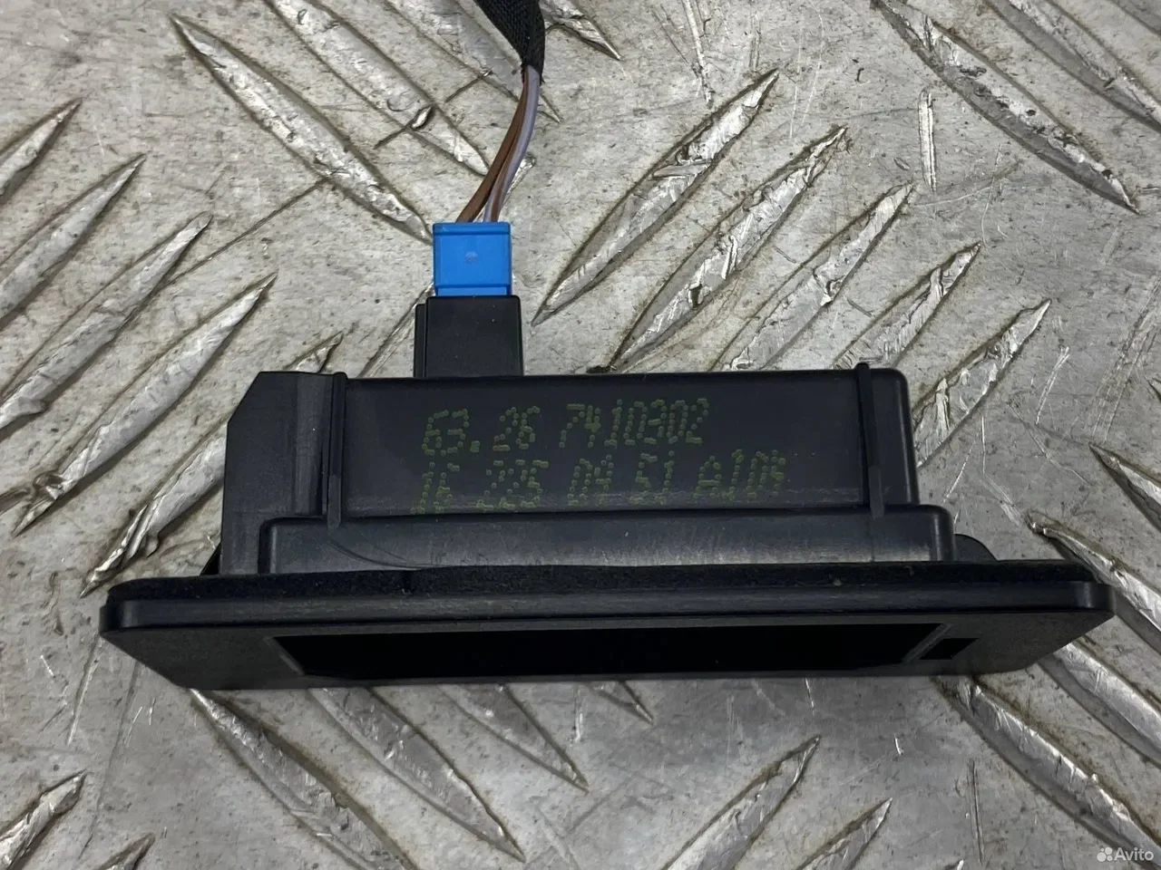 Подсветка номера BMW G30/G31 - миниатюра 2