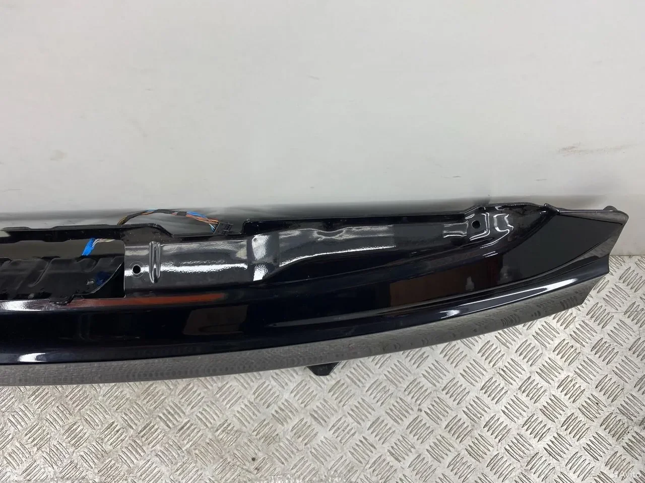Крышка багажника BMW X7 G07 LCI - миниатюра 3