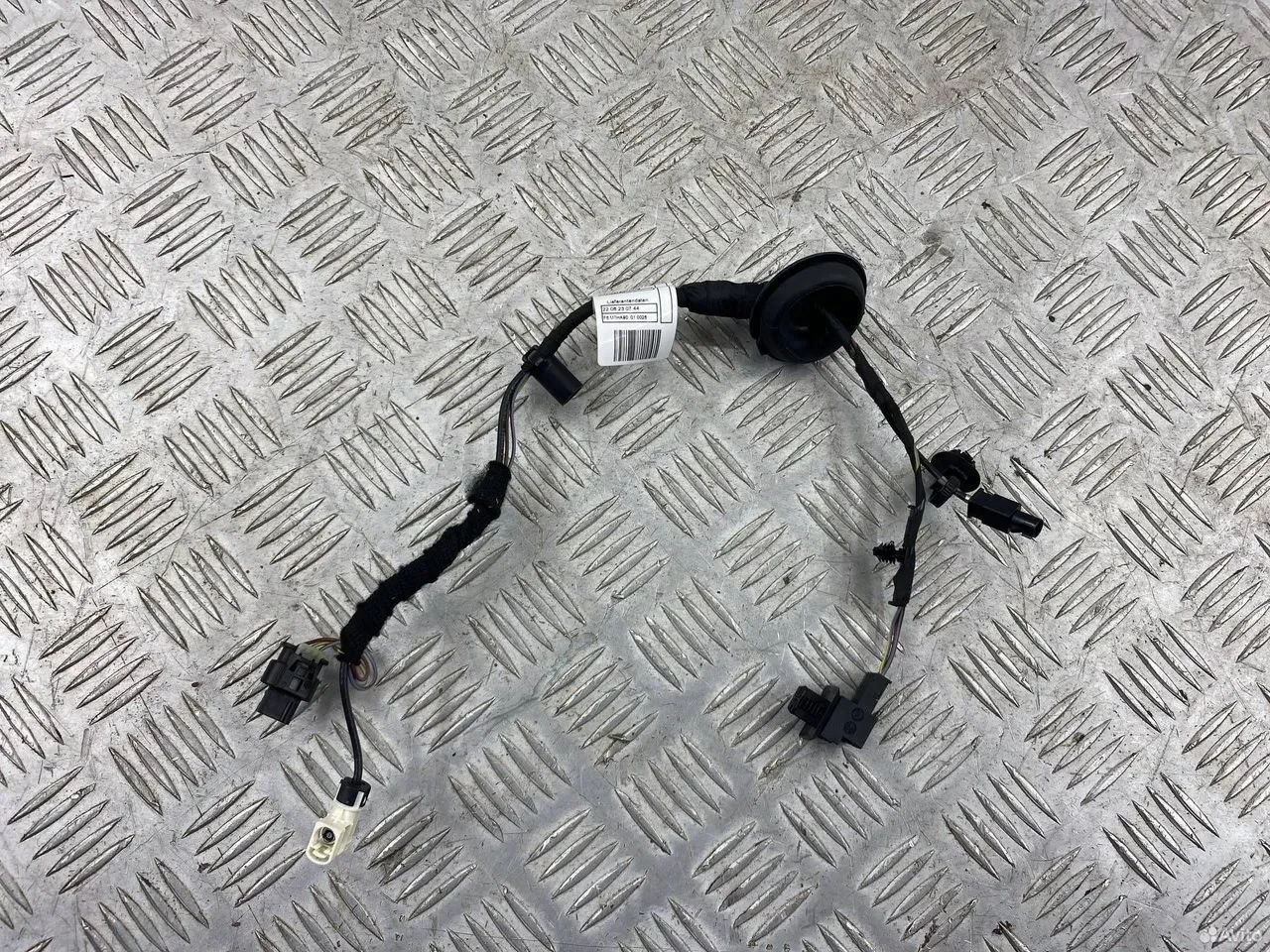 Провод камеры BMW G06 LCI - изображение 1