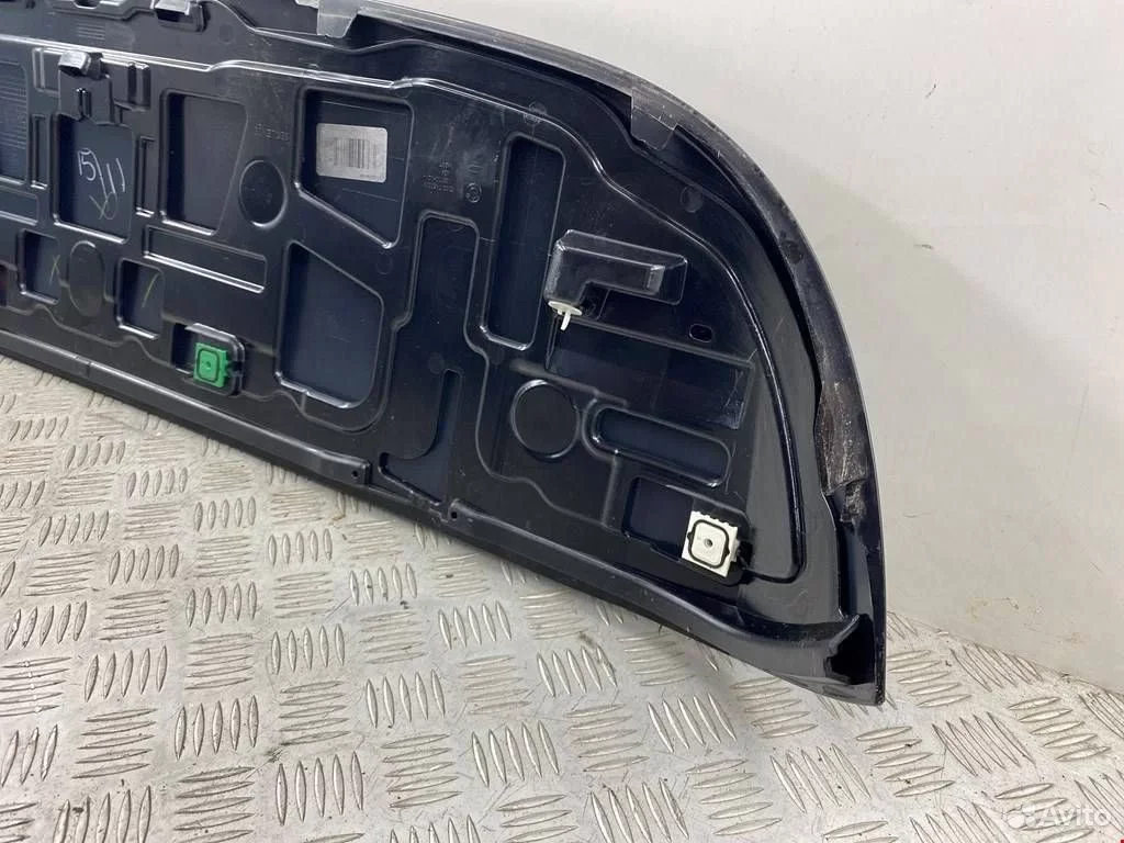 Спойлер крышки багажника BMW X7 G07 LCI - миниатюра 5