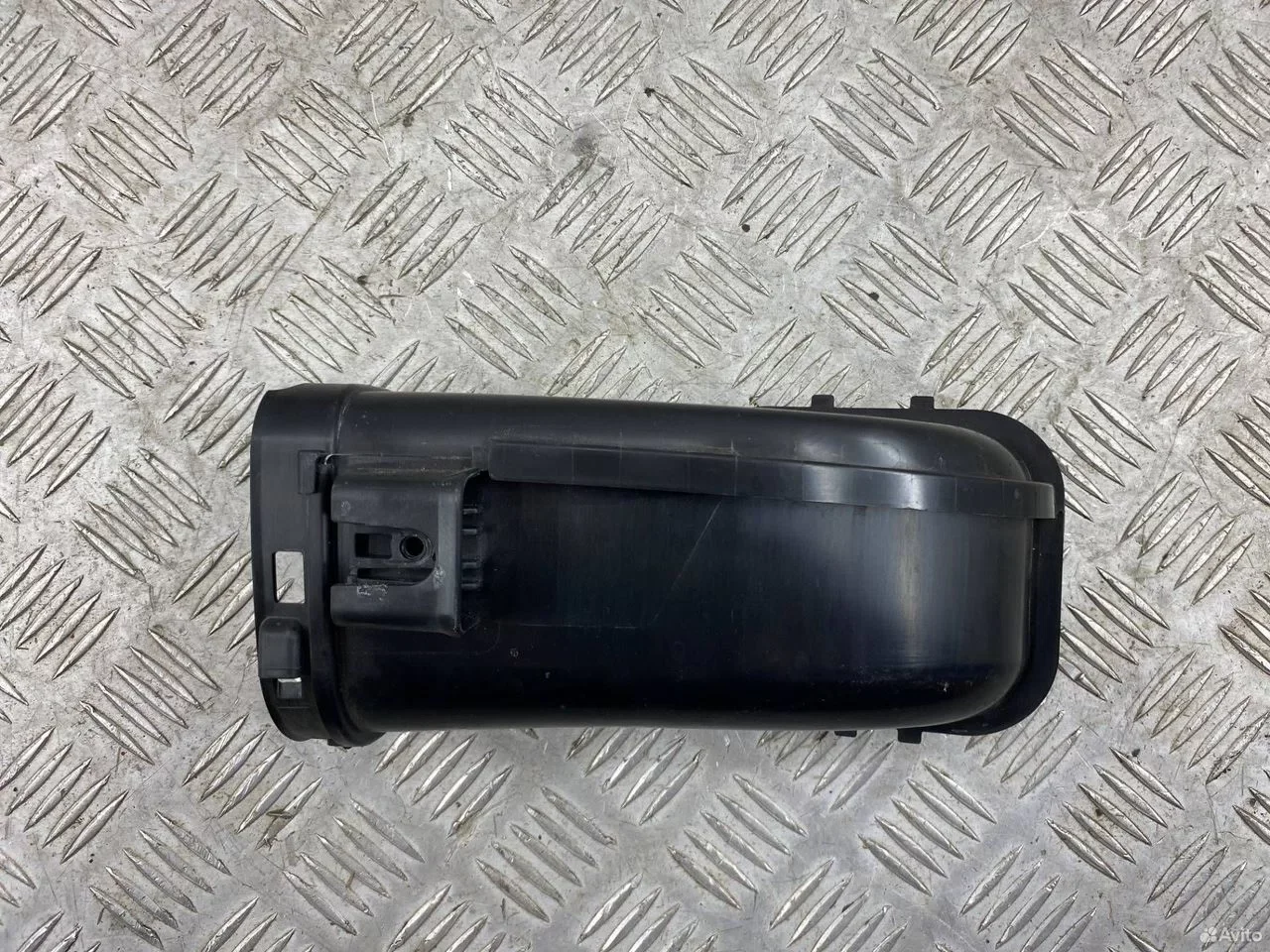 Воздуховод BMW G30/G31 - миниатюра 2