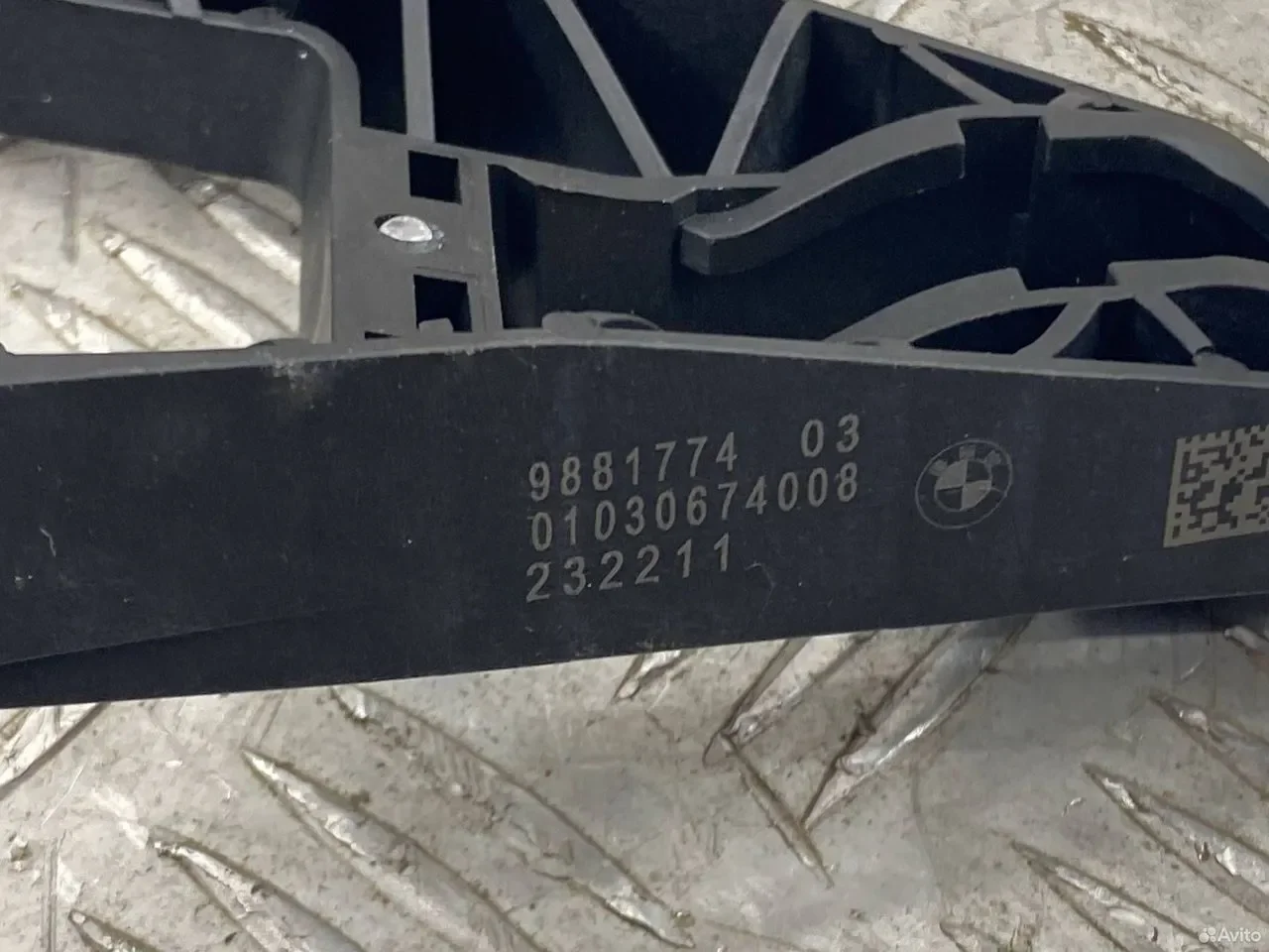 Скелет ручки двери задней правой BMW F95 LCI - миниатюра 2