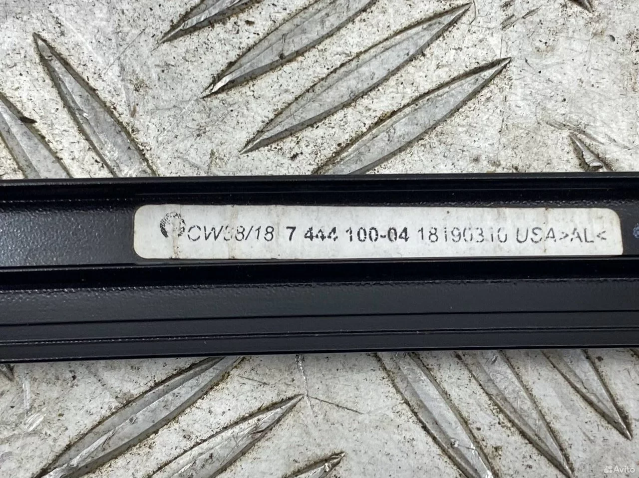 Молдинг двери передней правой BMW G07 - миниатюра 2