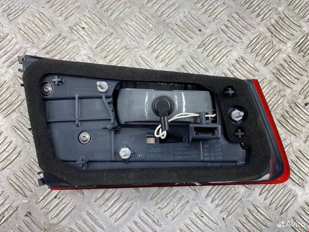 Фонарь крышки багажника правый BMW 5 G30/G31 - миниатюра 3