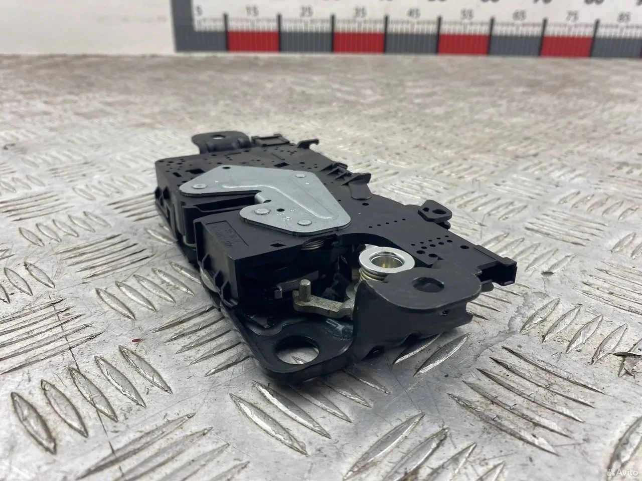 Замок багажника BMW X6 G06 LCI - миниатюра 5