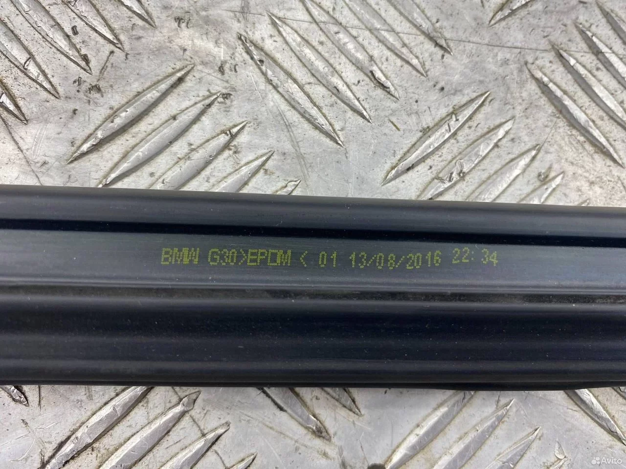 Молдинг двери задней правой BMW G30/G31 - миниатюра 3