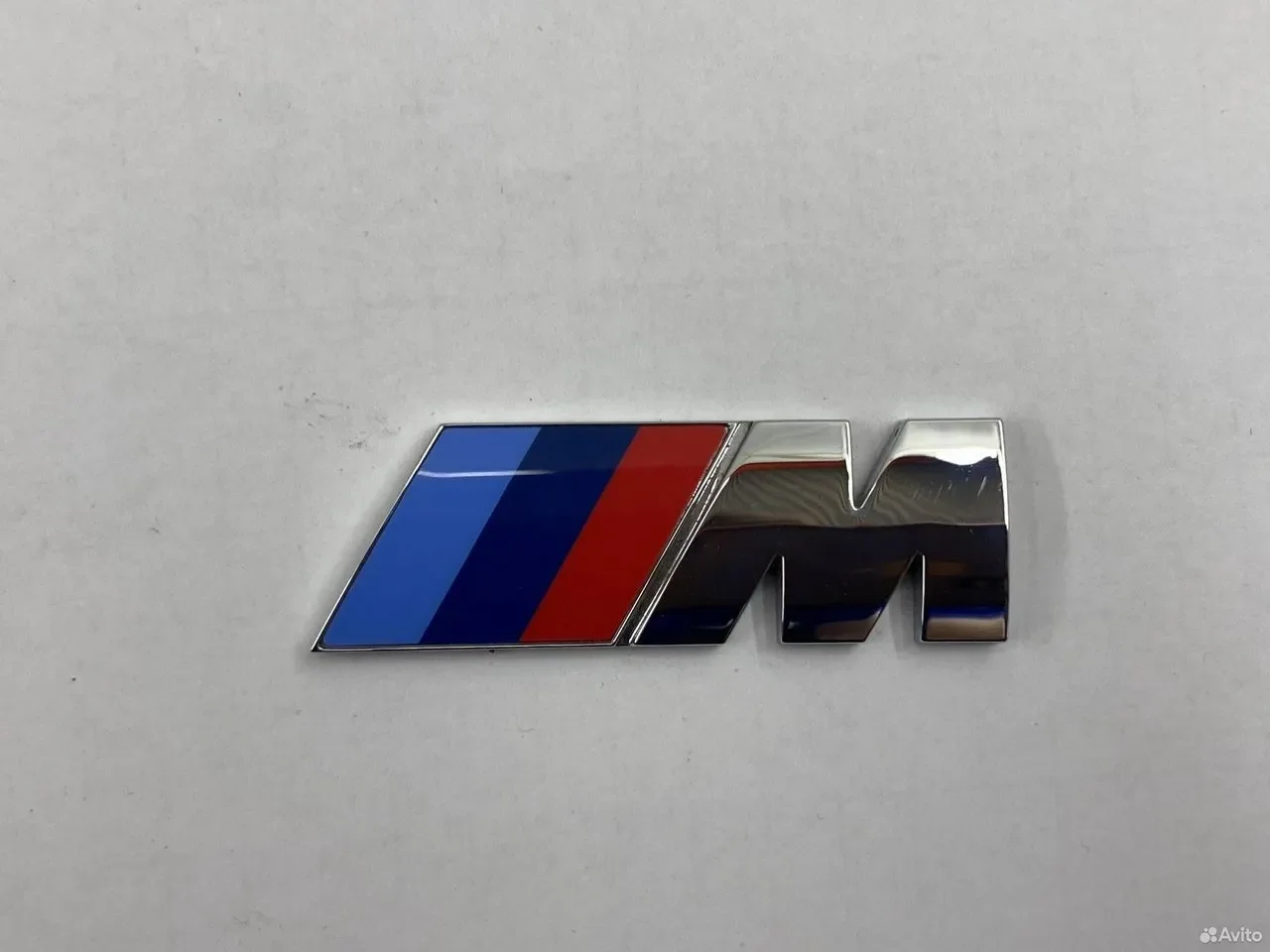 Эмблема крыла BMW G06 LCI - изображение 1