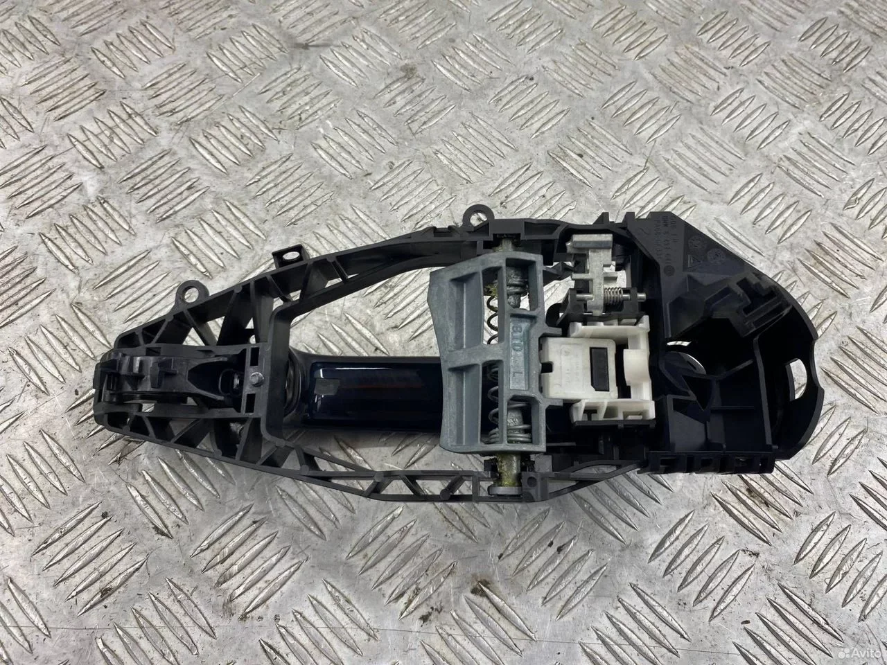 Скелет ручки двери задней левой BMW G06 LCI - миниатюра 5