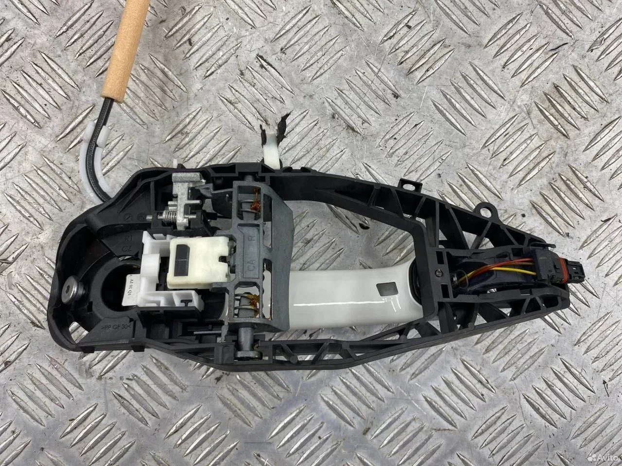 Ручка наружная двери передней правой BMW G30/G31 - миниатюра 3