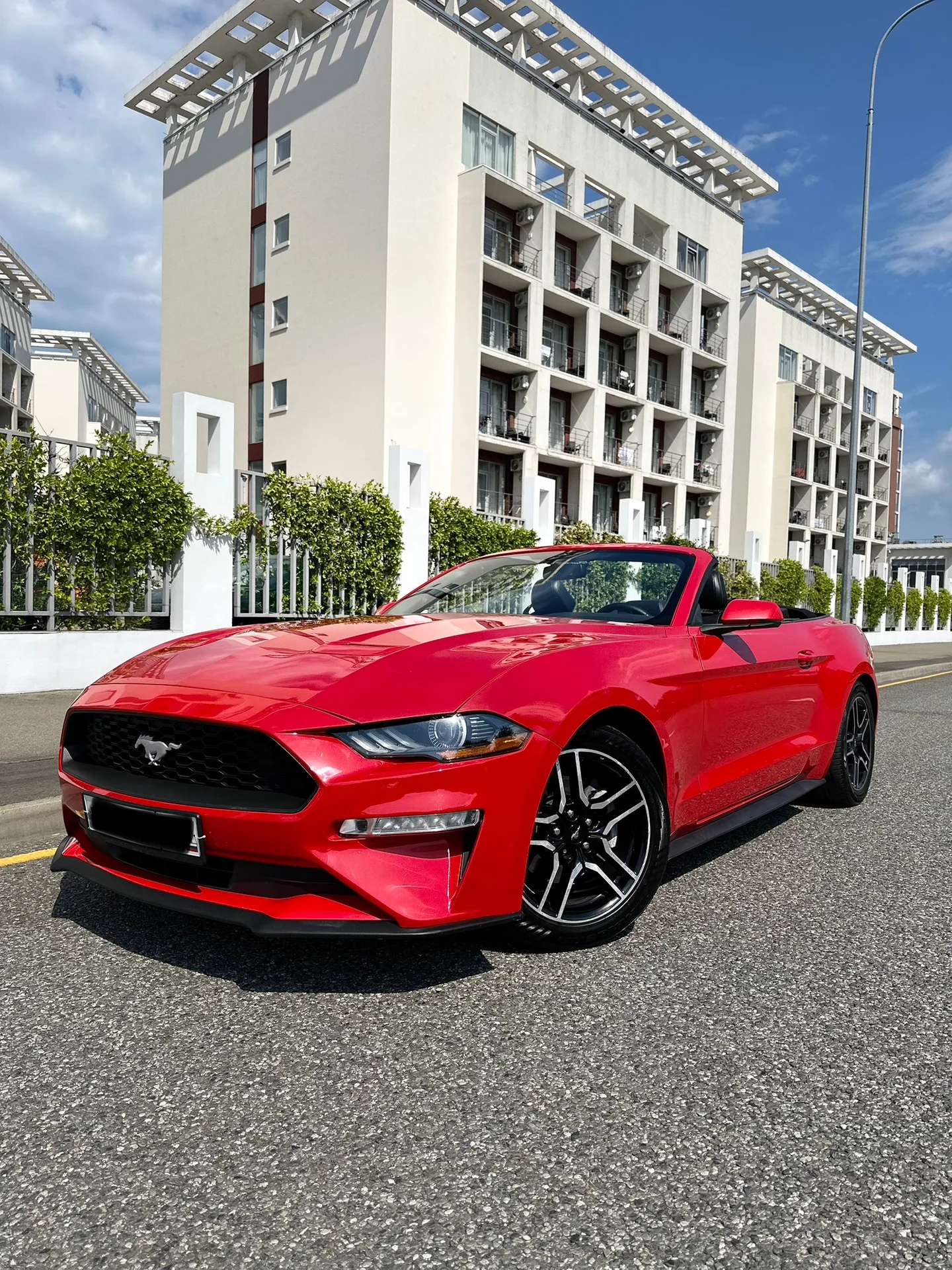 Аренда кабриолета Ford Mustang - изображение 1