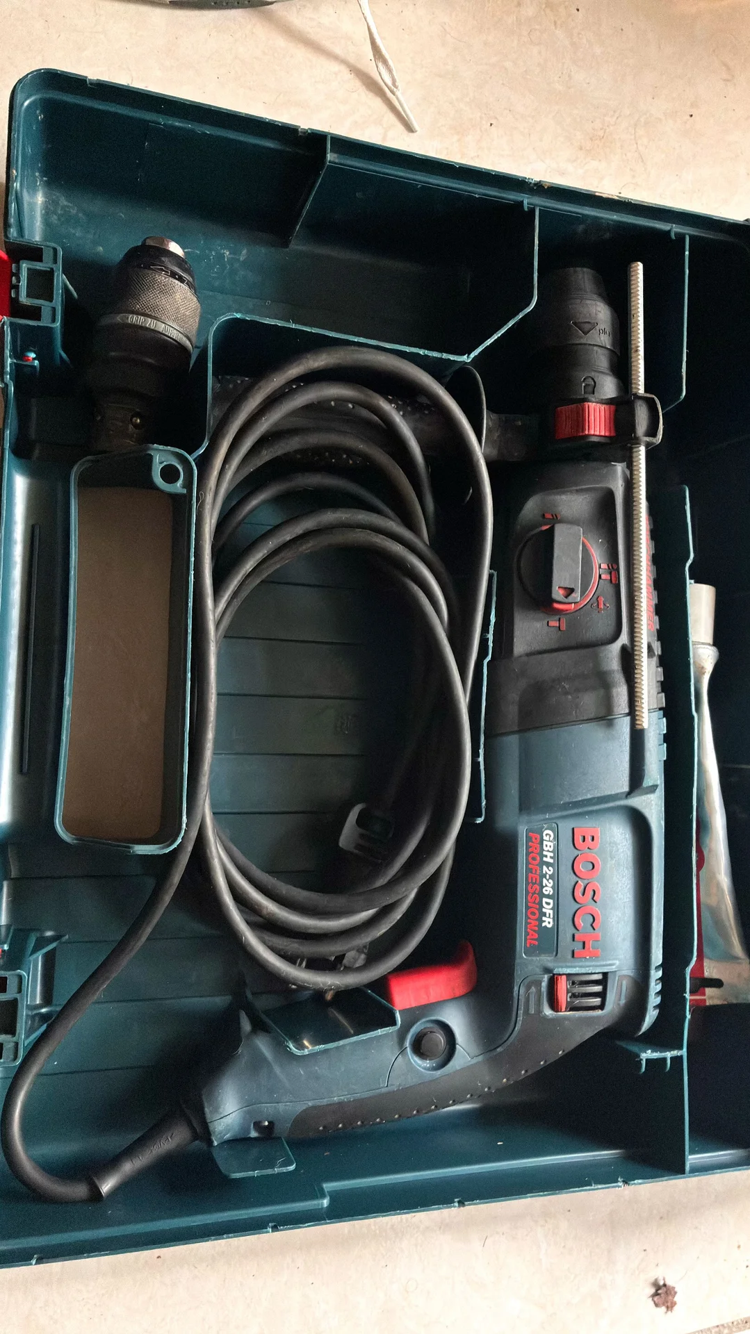 Перфоратор Bosch 2 26 dfr - миниатюра 2