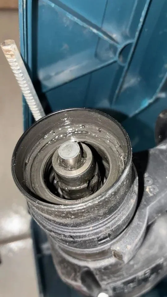 Перфоратор Bosch 2 26 dfr - миниатюра 9