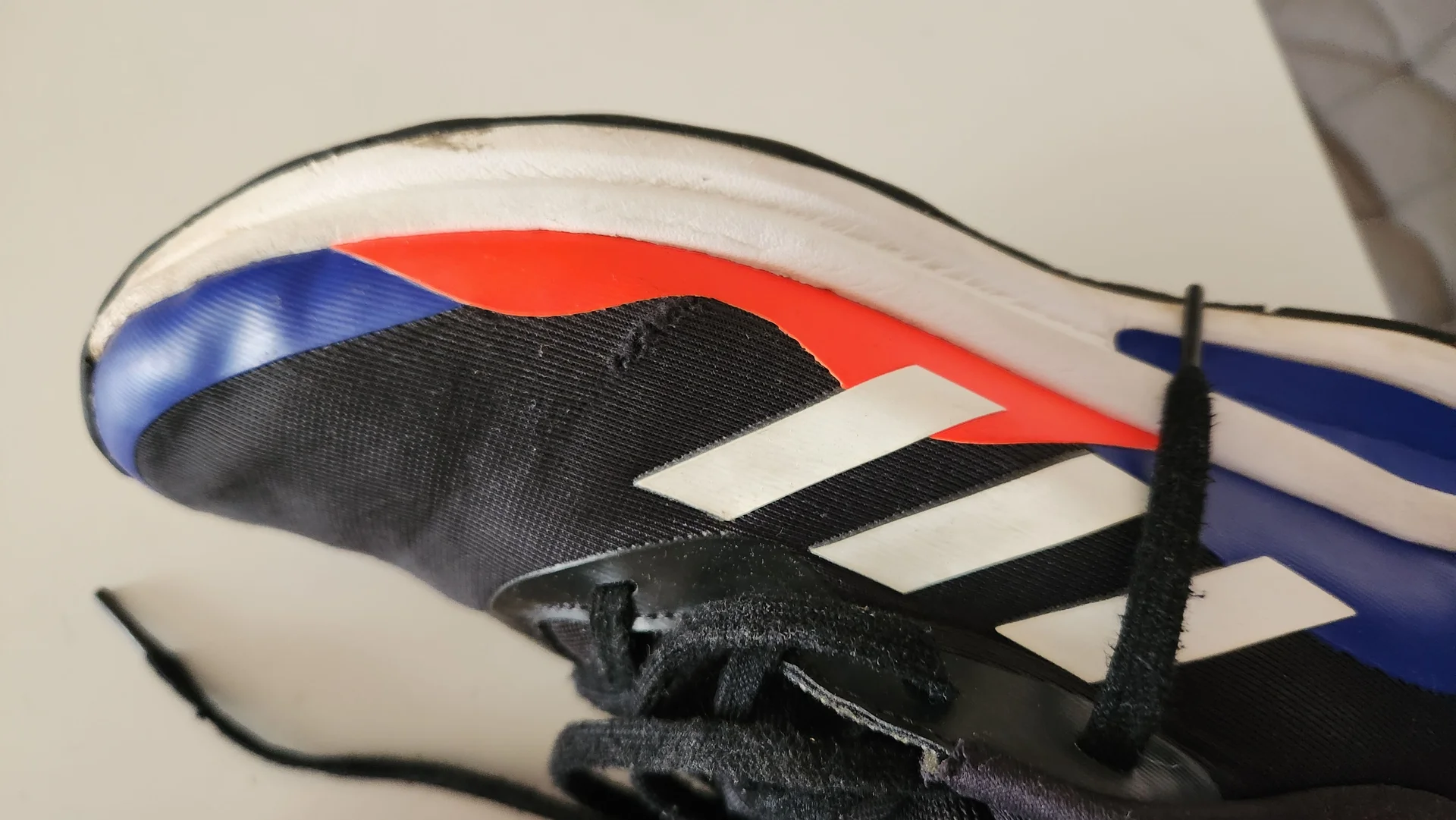 Кроссовки Adidas 39.5 - миниатюра 6