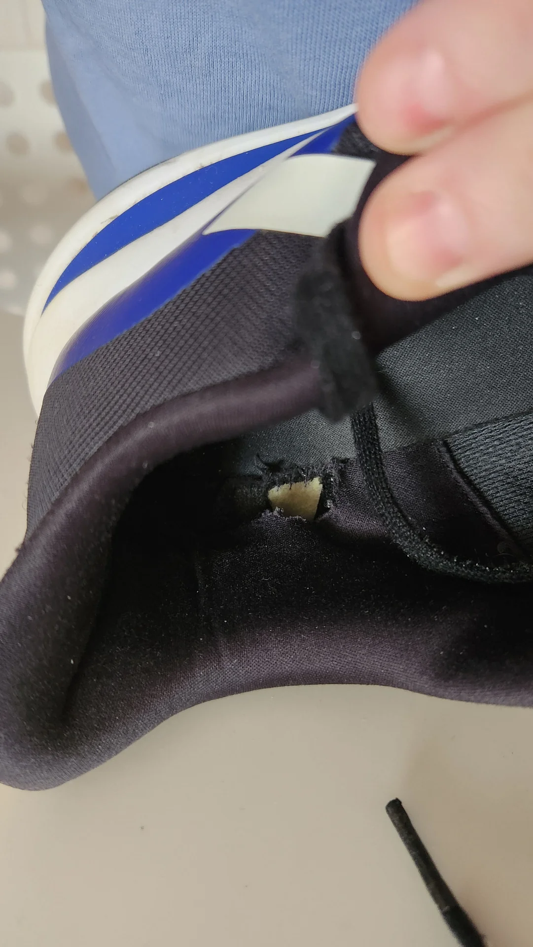 Кроссовки Adidas 39.5 - миниатюра 9