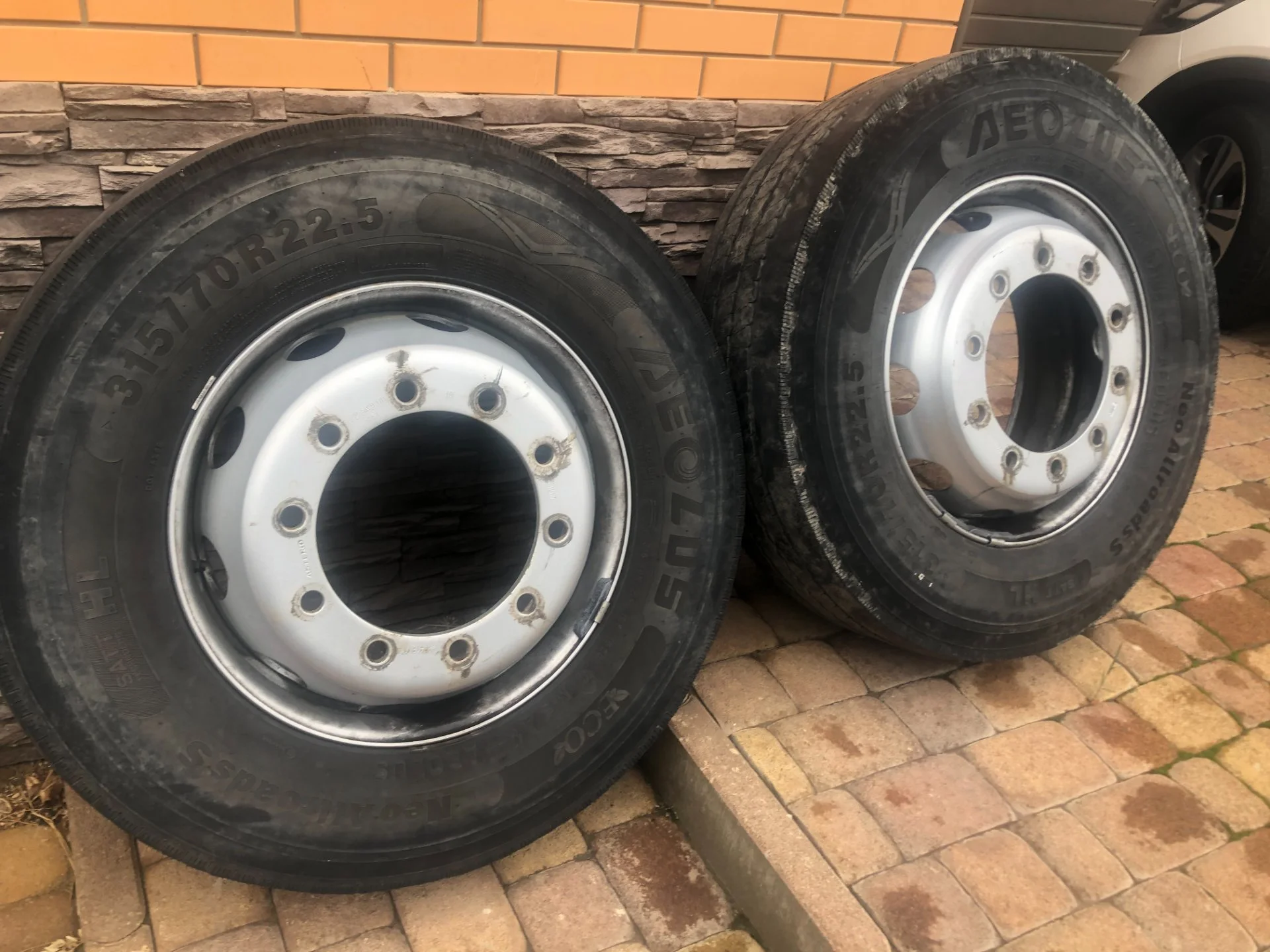 Грузовые шины Aeolus 315 70 22 5 рулевые