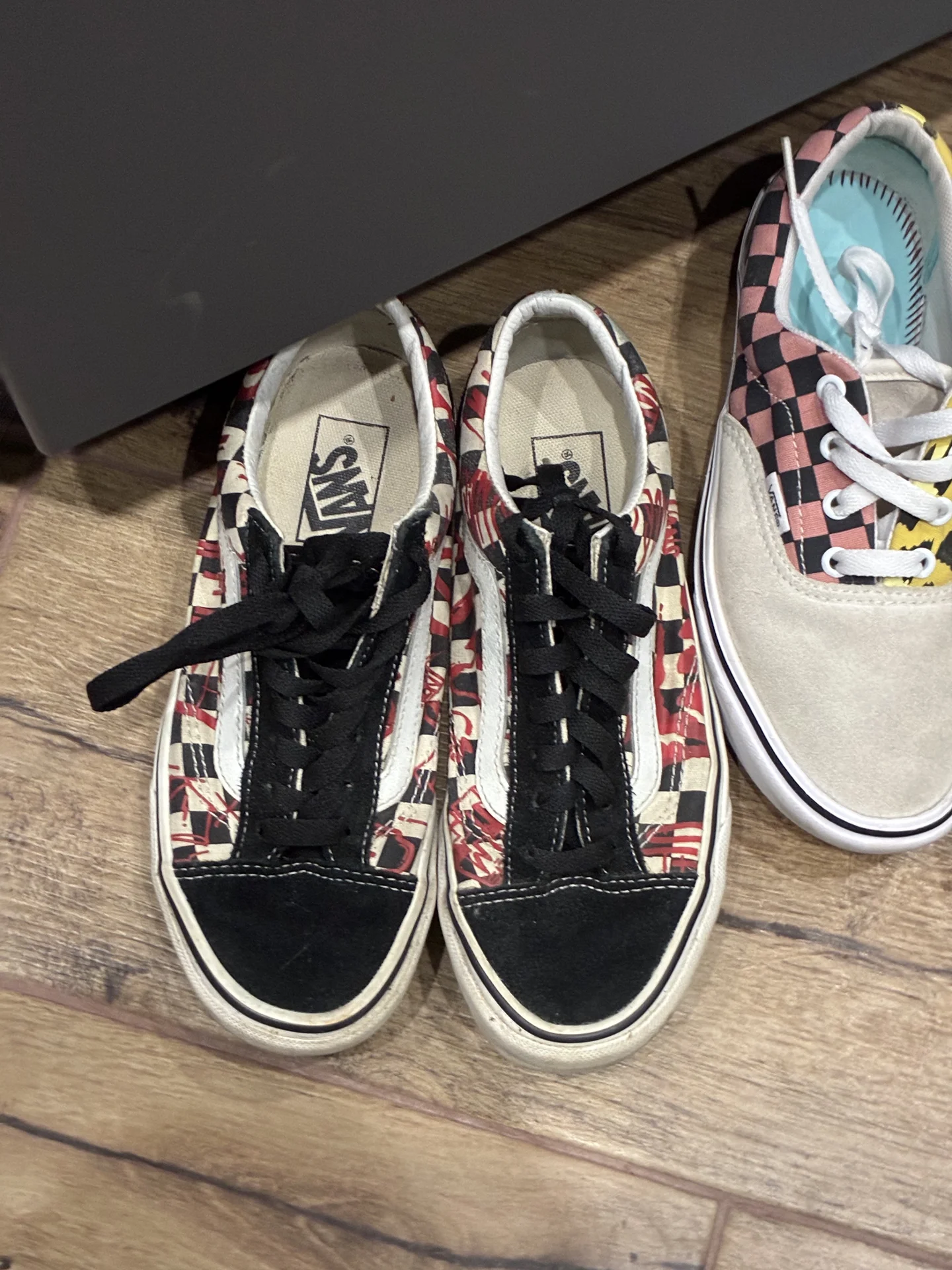 кроссовки Nike, Puma, Vans и туфли - миниатюра 2