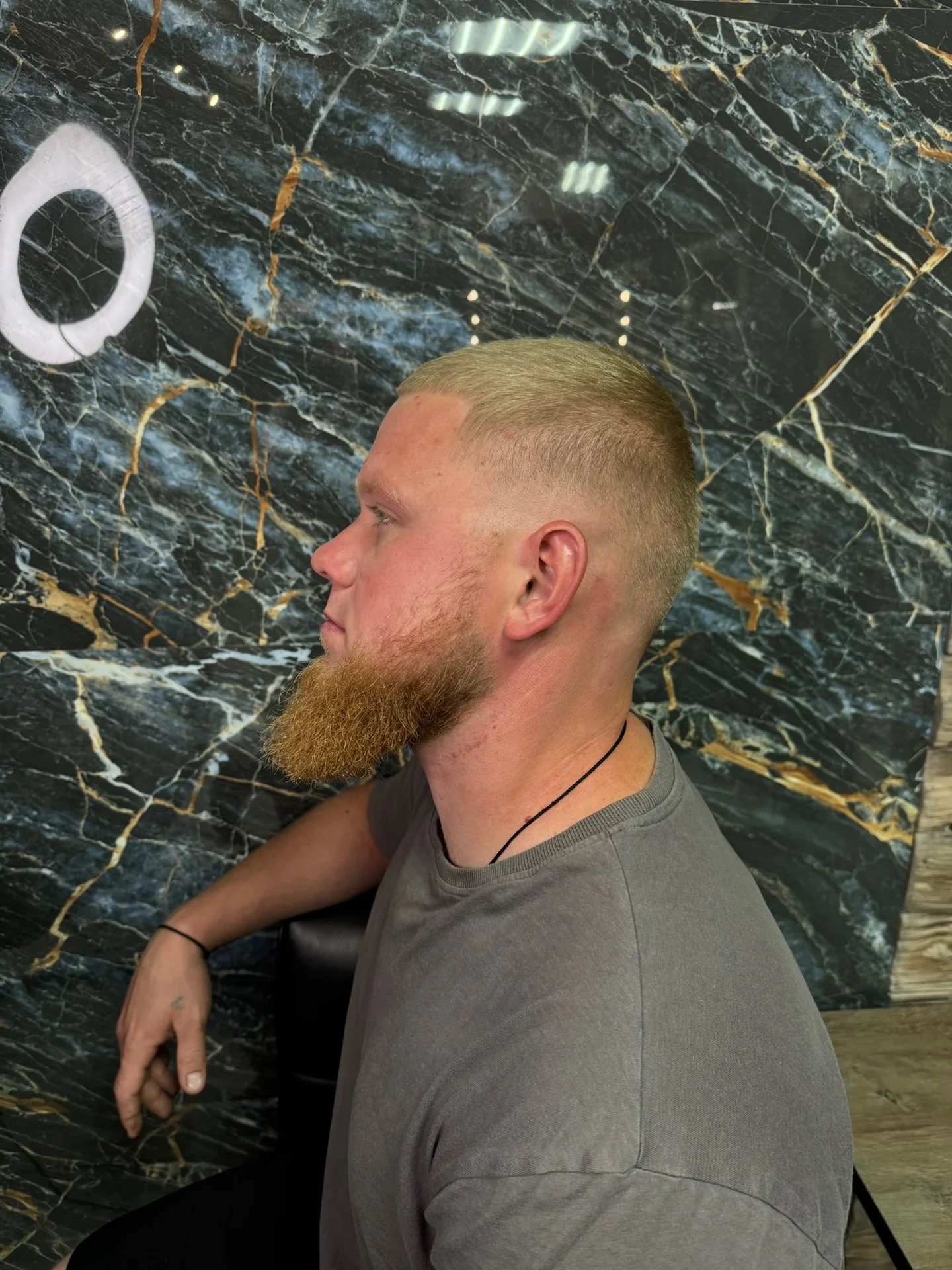 Мужские стрижки и оформление бороды 💇🏻 - миниатюра 2