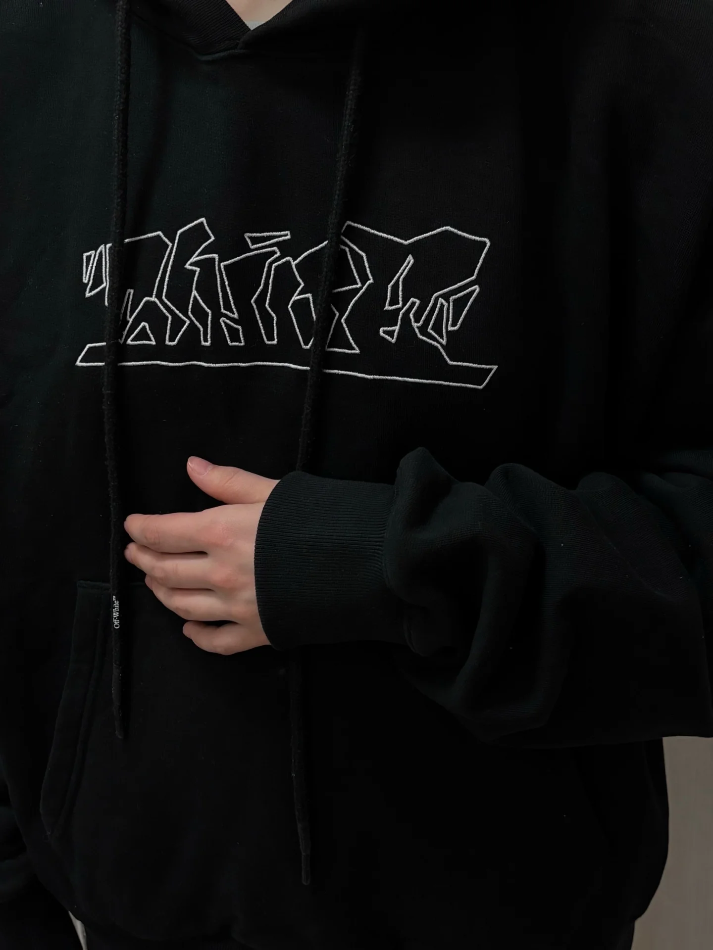 Худи черное Off White Black Back Logo Hoodie - миниатюра 2
