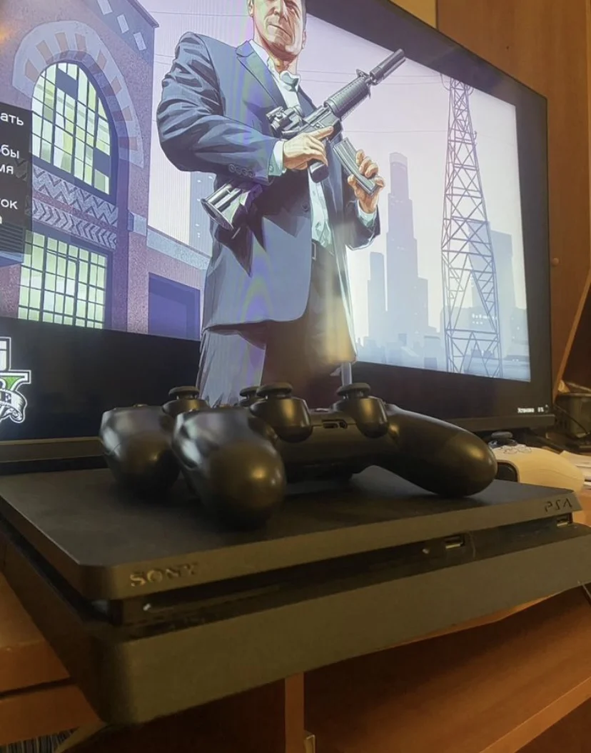 Sony PlayStation 4 PS4 - миниатюра 2