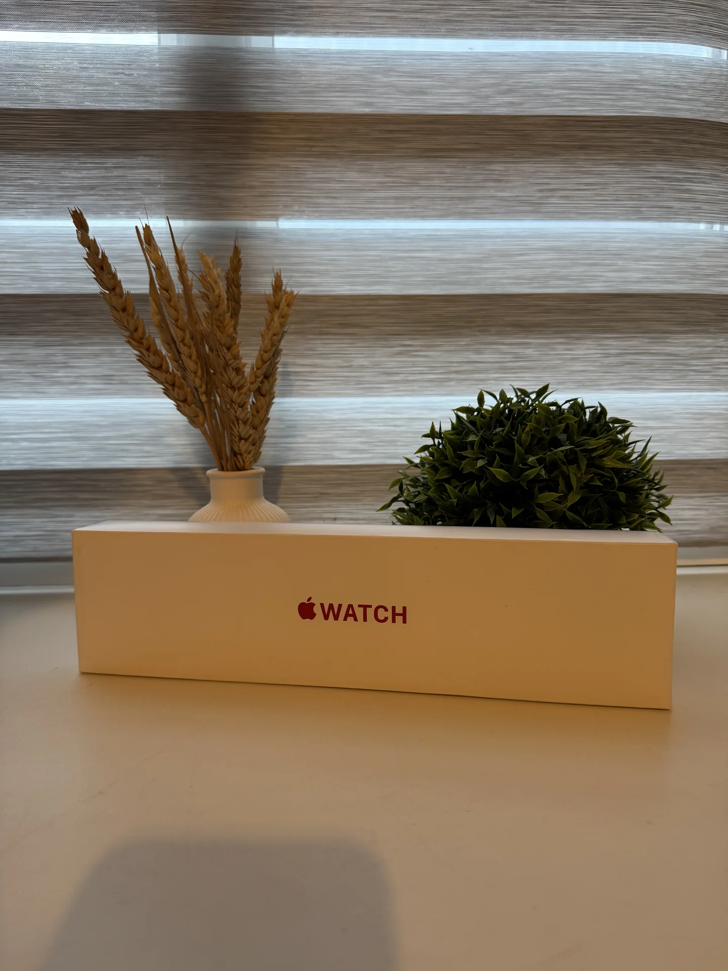 Apple Watch Series 8 41mm Red - изображение 1