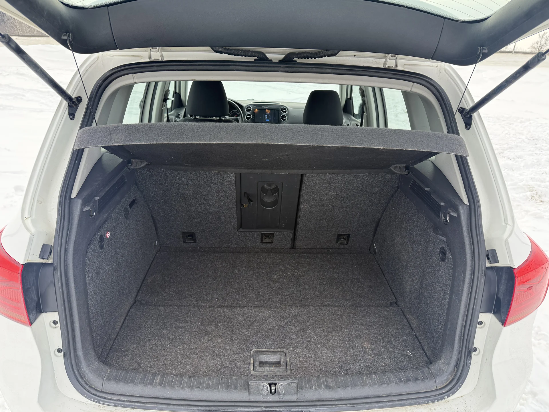 Volkswagen Tiguan - миниатюра 10