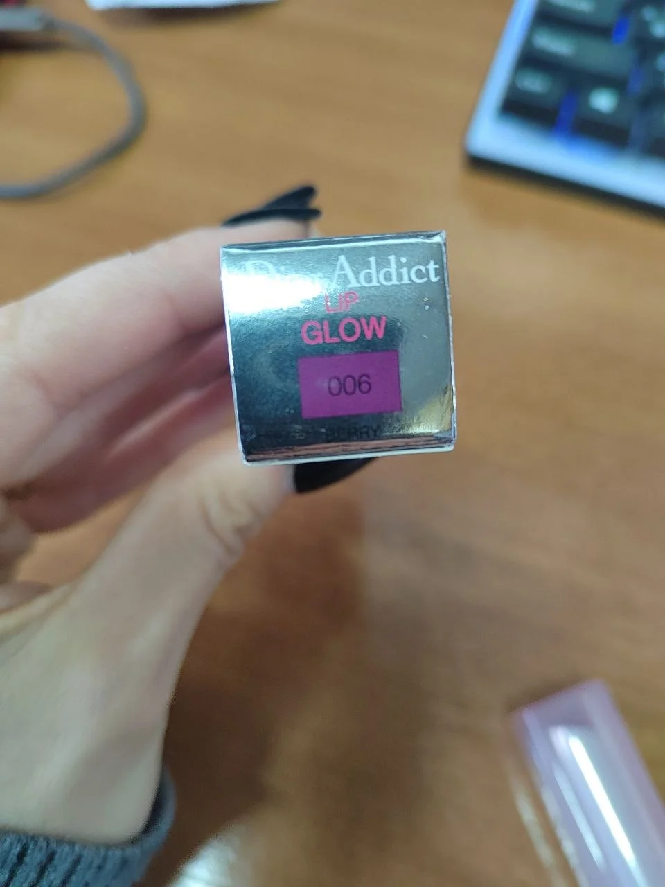 Бальзам для губ Addict Lip Glow - миниатюра 3