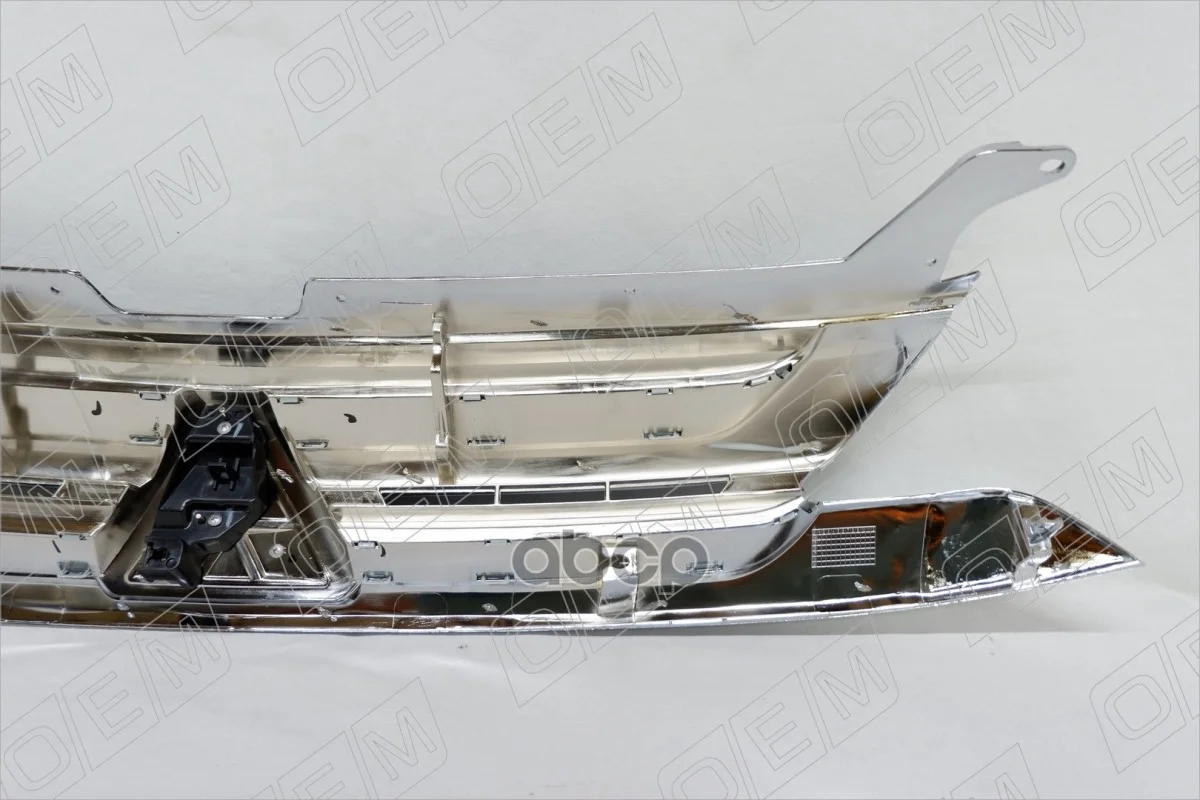 Решетка радиатора Mitsubishi Outlander 3 2015-2019 - миниатюра 2