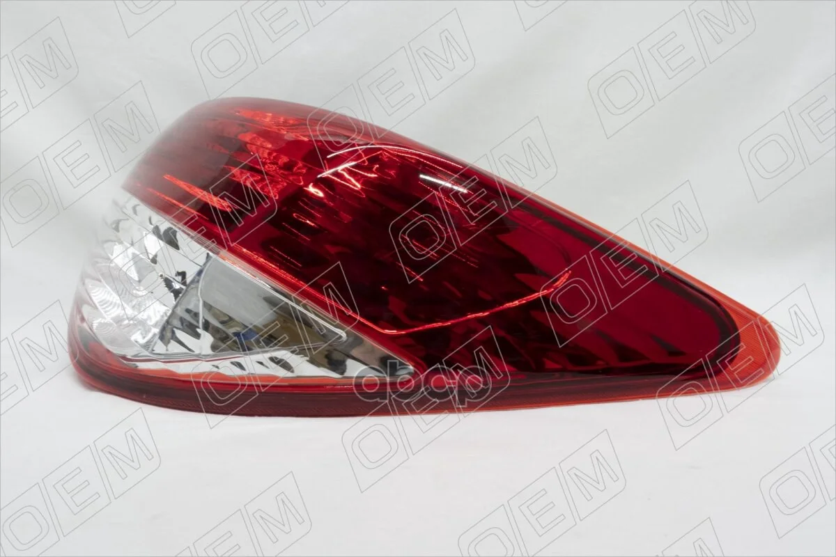 Фонарь правый внешний Nissan Almera G15 - миниатюра 10