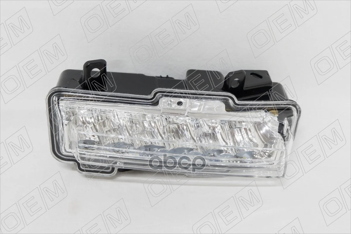 Ходовой огонь правый Mitsubishi Pajero 4 2014-нв - миниатюра 2