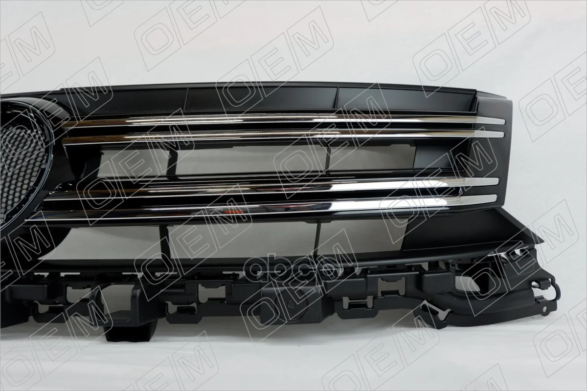 Решетка радиатора Volkswagen Tiguan 1 2011-2016 - миниатюра 4