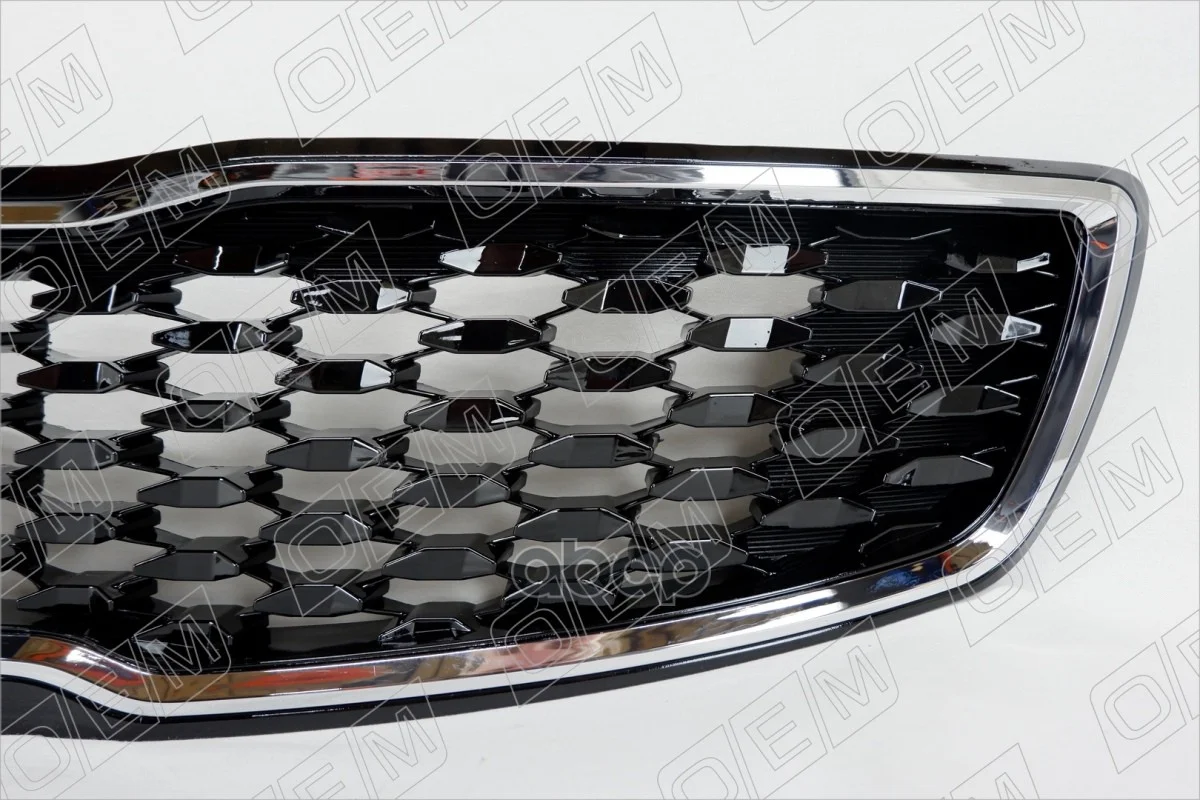 Решетка радиатора Kia Cerato 3 2016-2018, - миниатюра 3